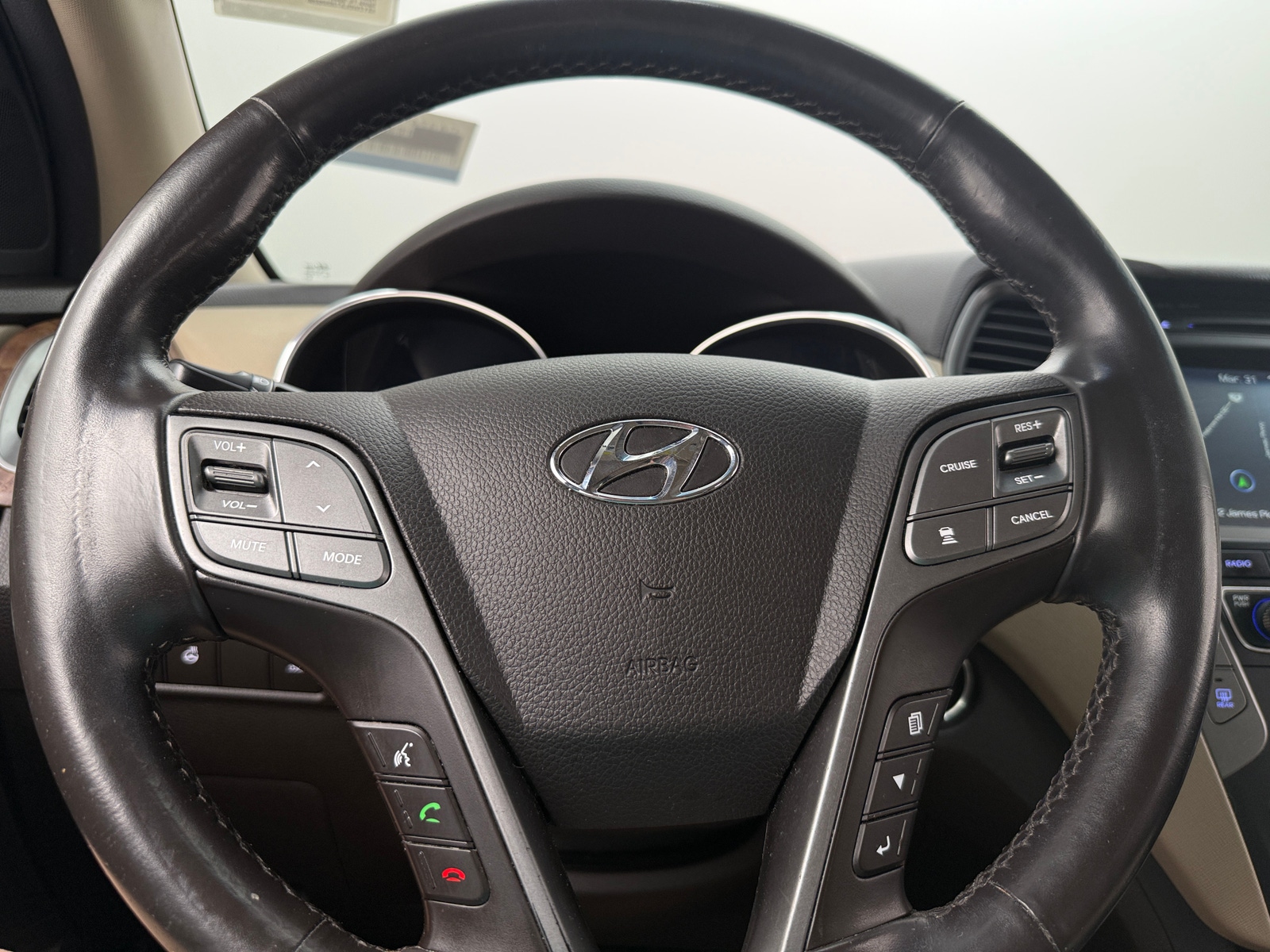 Thumbnail: 2018 Hyundai Santa Fe - 4