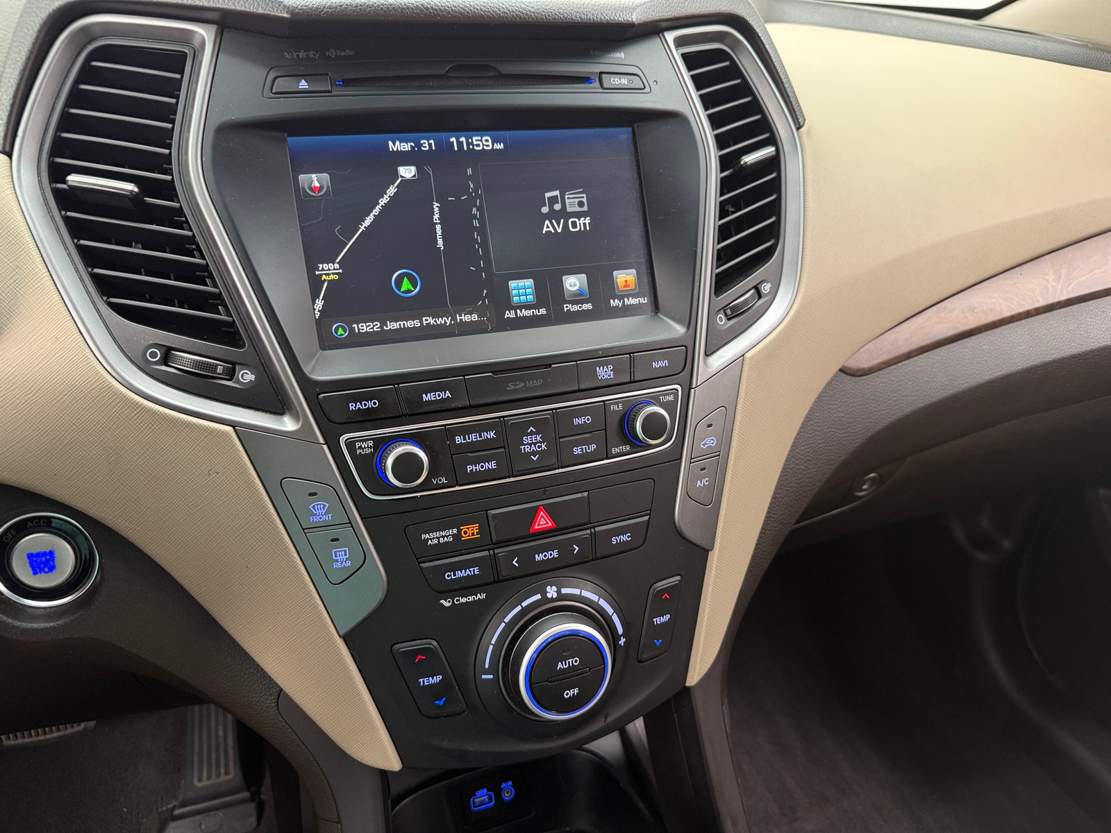 Thumbnail: 2018 Hyundai Santa Fe - 3