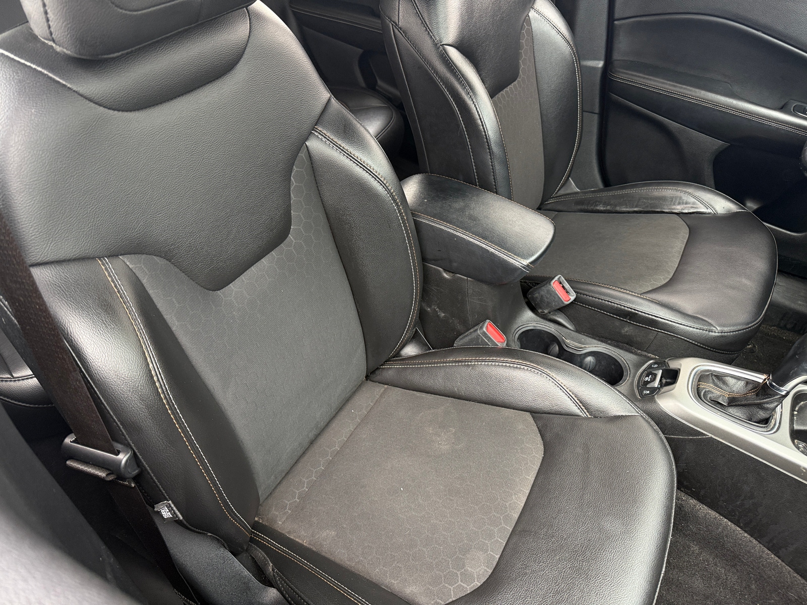 Thumbnail: 2020 Jeep Compass - 2