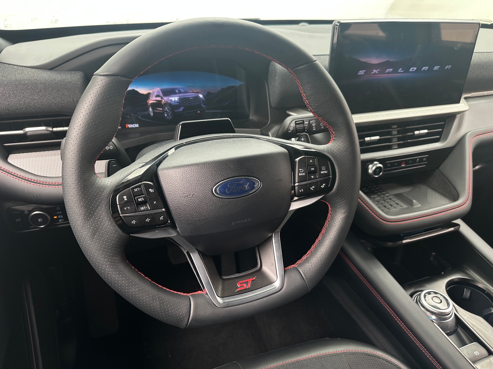 Thumbnail: 2025 Ford Explorer - 4