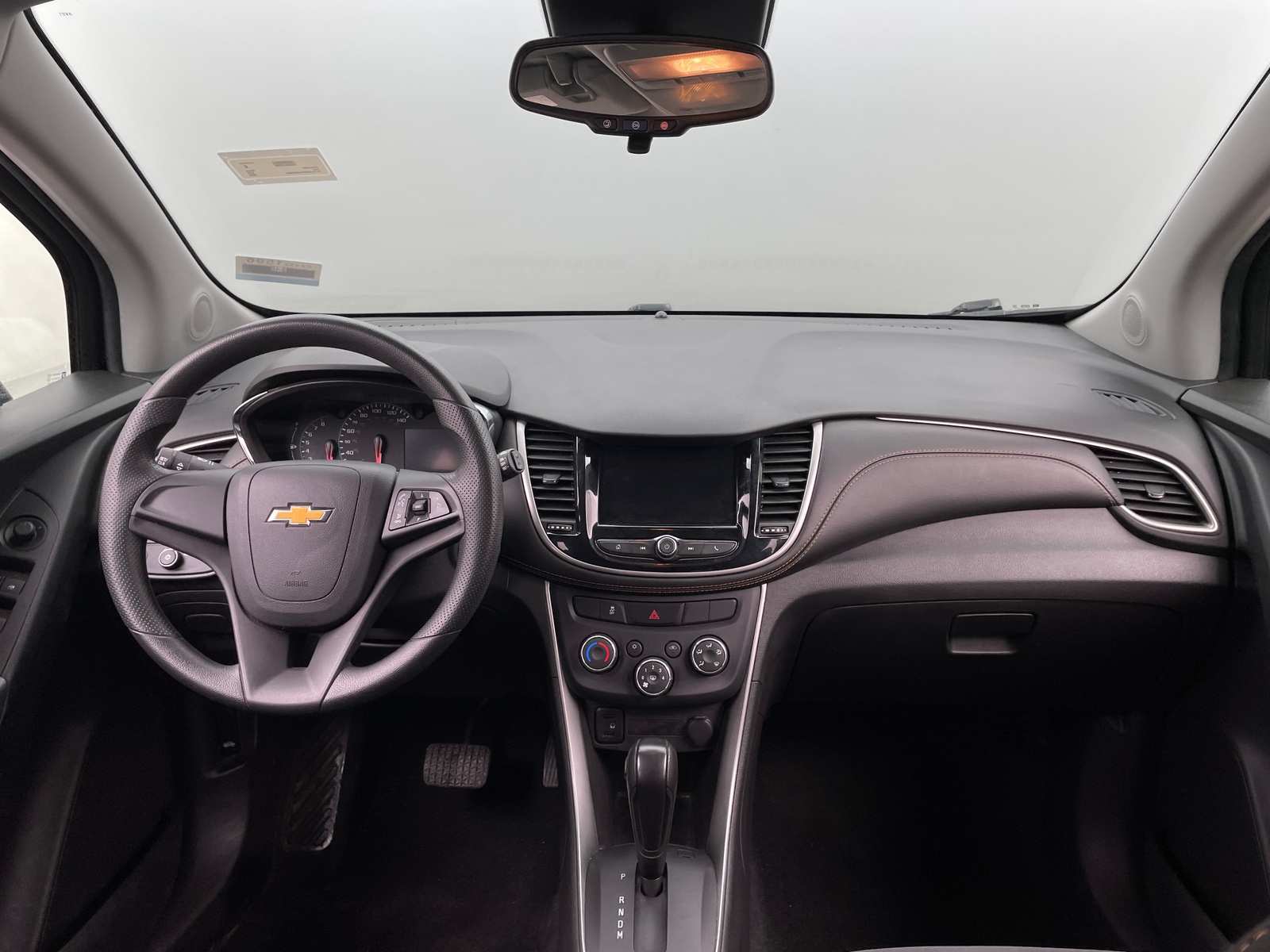 Thumbnail: 2020 Chevrolet Trax - 3