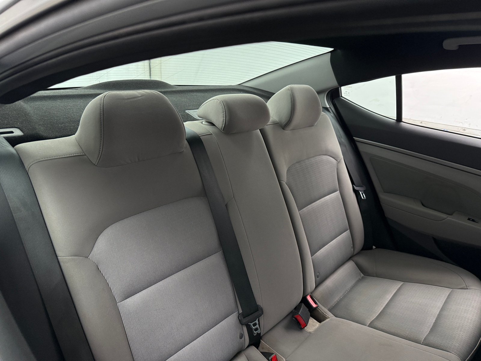 Thumbnail: 2017 Hyundai Elantra - 6