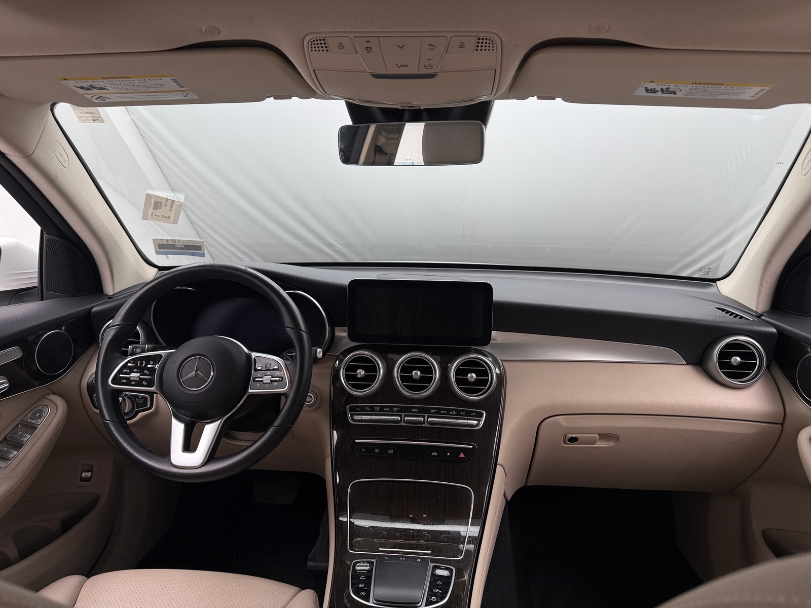 Thumbnail: 2022 Mercedes-Benz GLC - 2