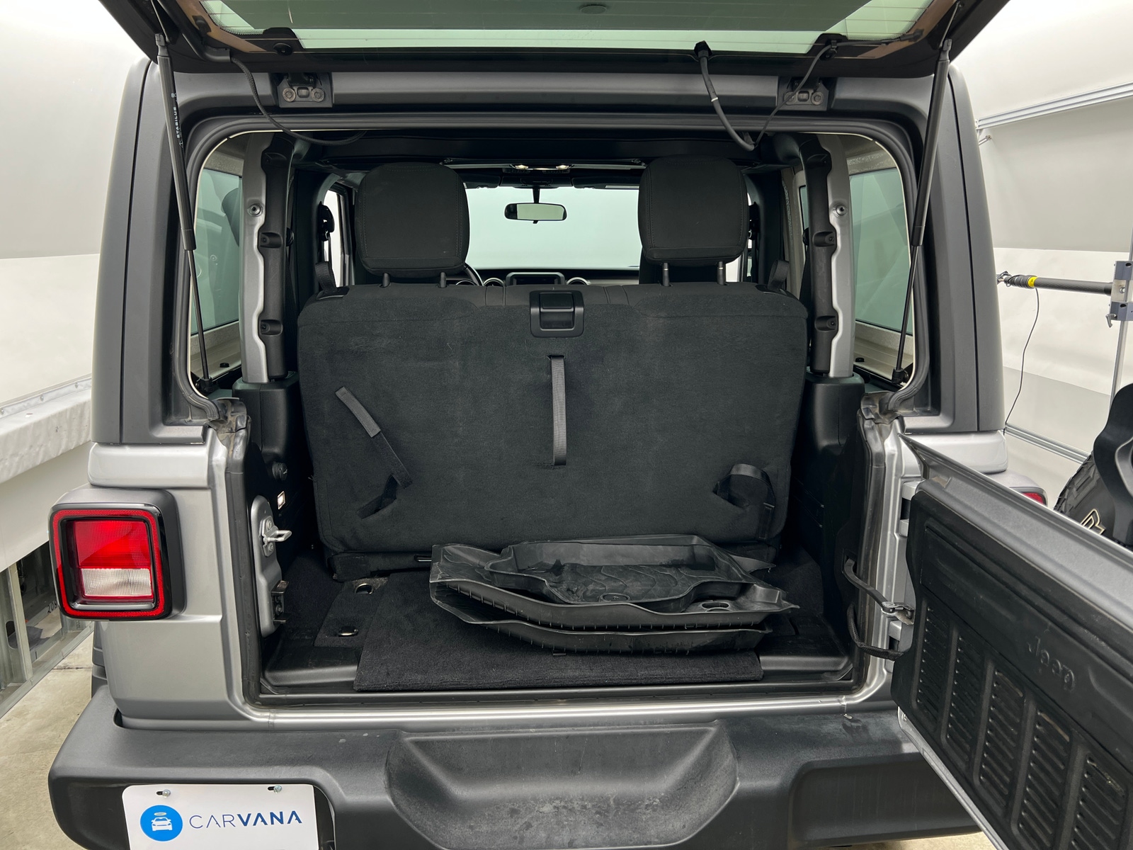 Thumbnail: 2020 Jeep Wrangler - 7