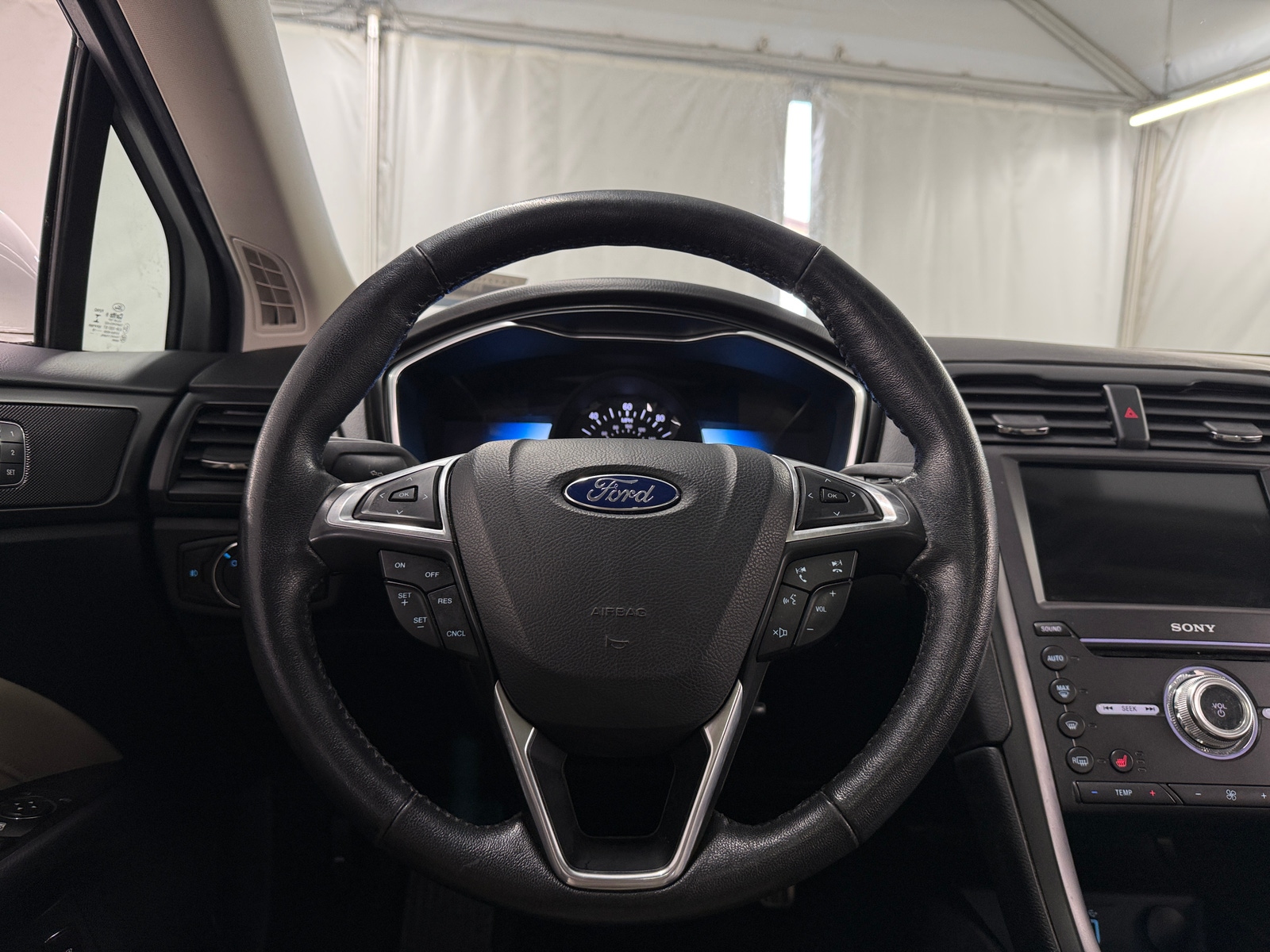 Thumbnail: 2017 Ford Fusion - 4