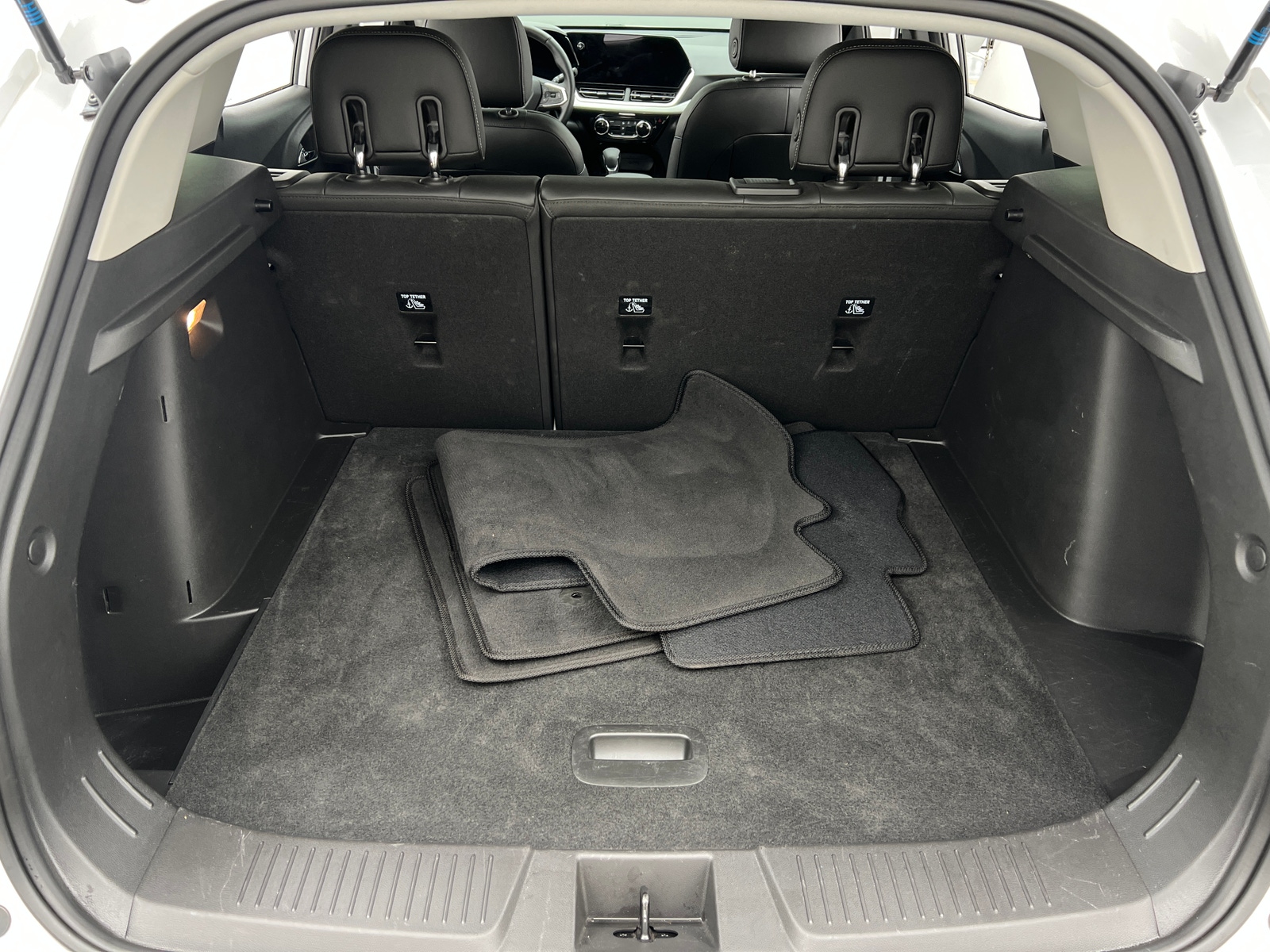 Thumbnail: 2025 Chevrolet Trax - 7