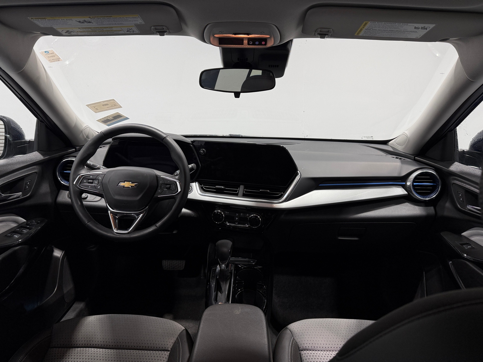 Thumbnail: 2024 Chevrolet Trax - 3