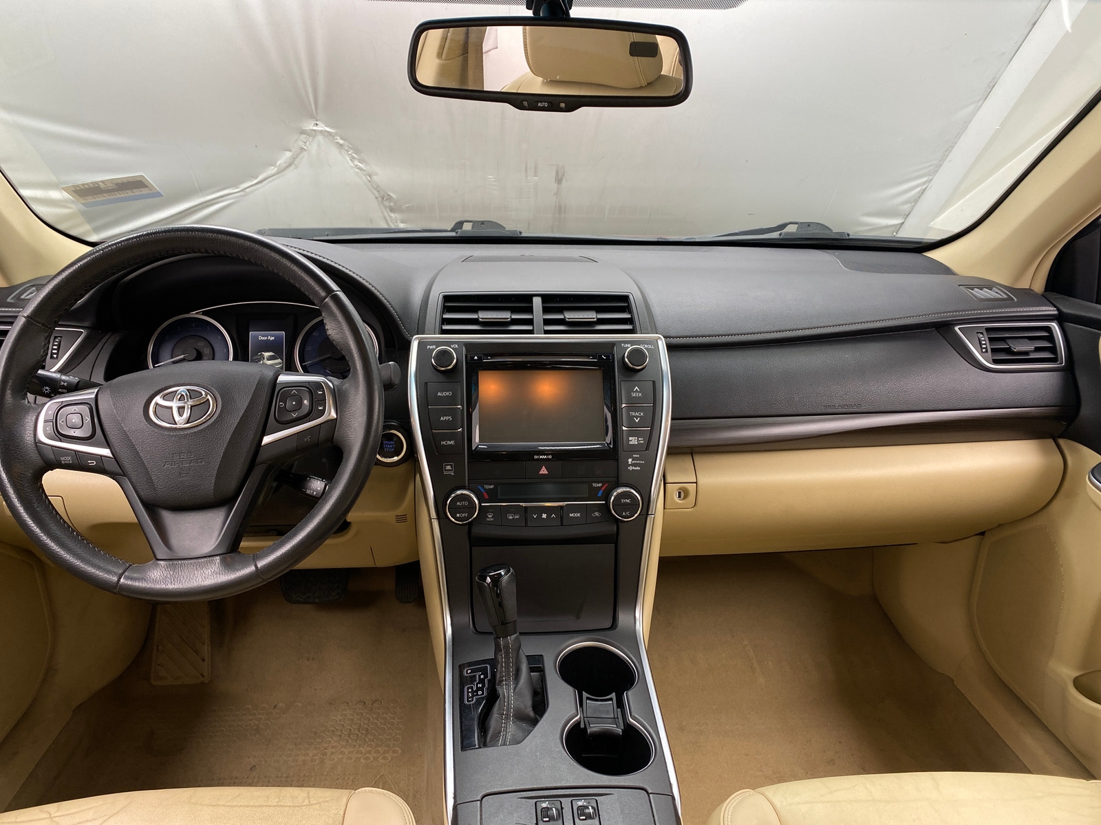 Thumbnail: 2017 Toyota Camry - 3
