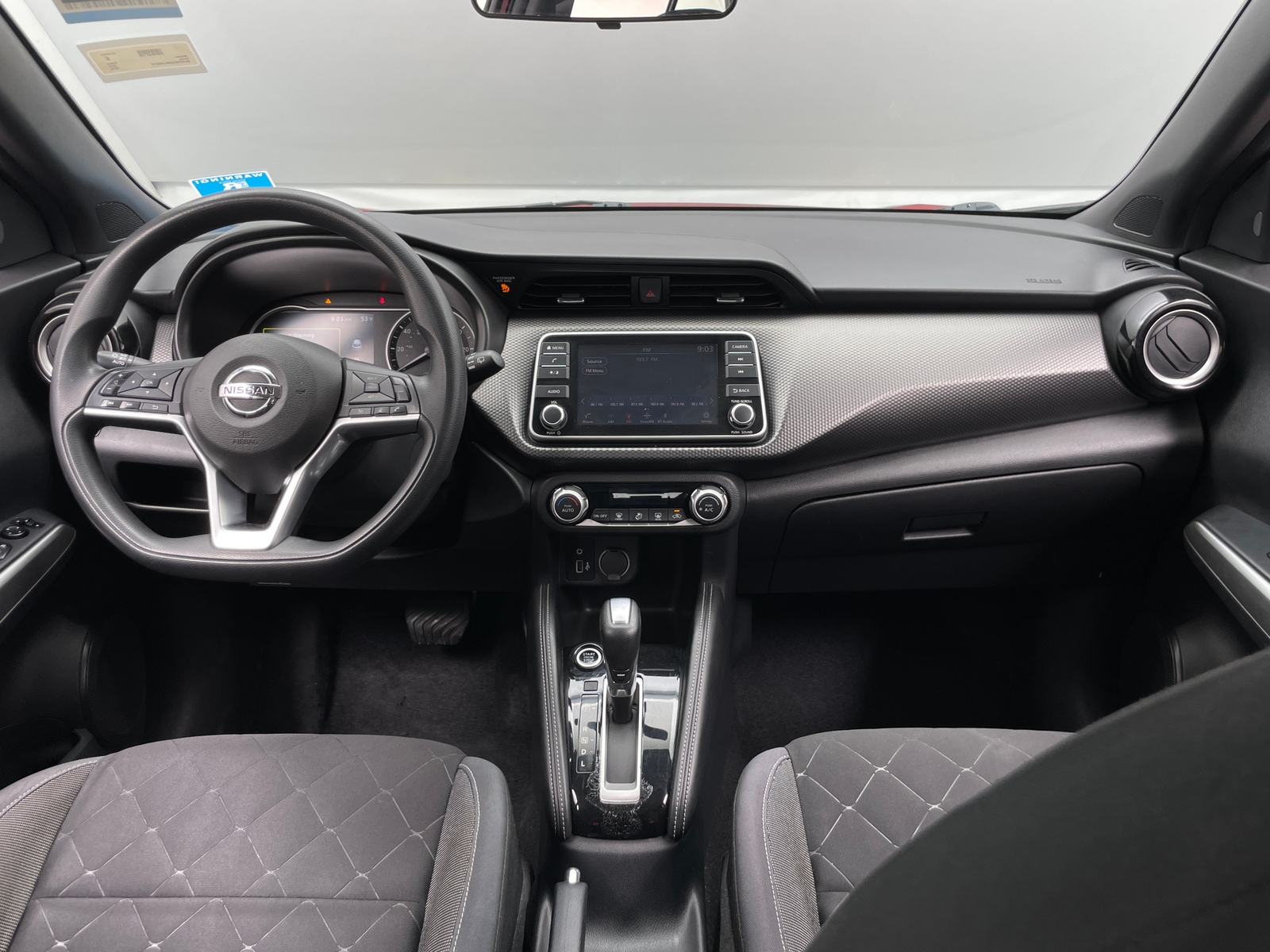 Thumbnail: 2019 Nissan Kicks - 3