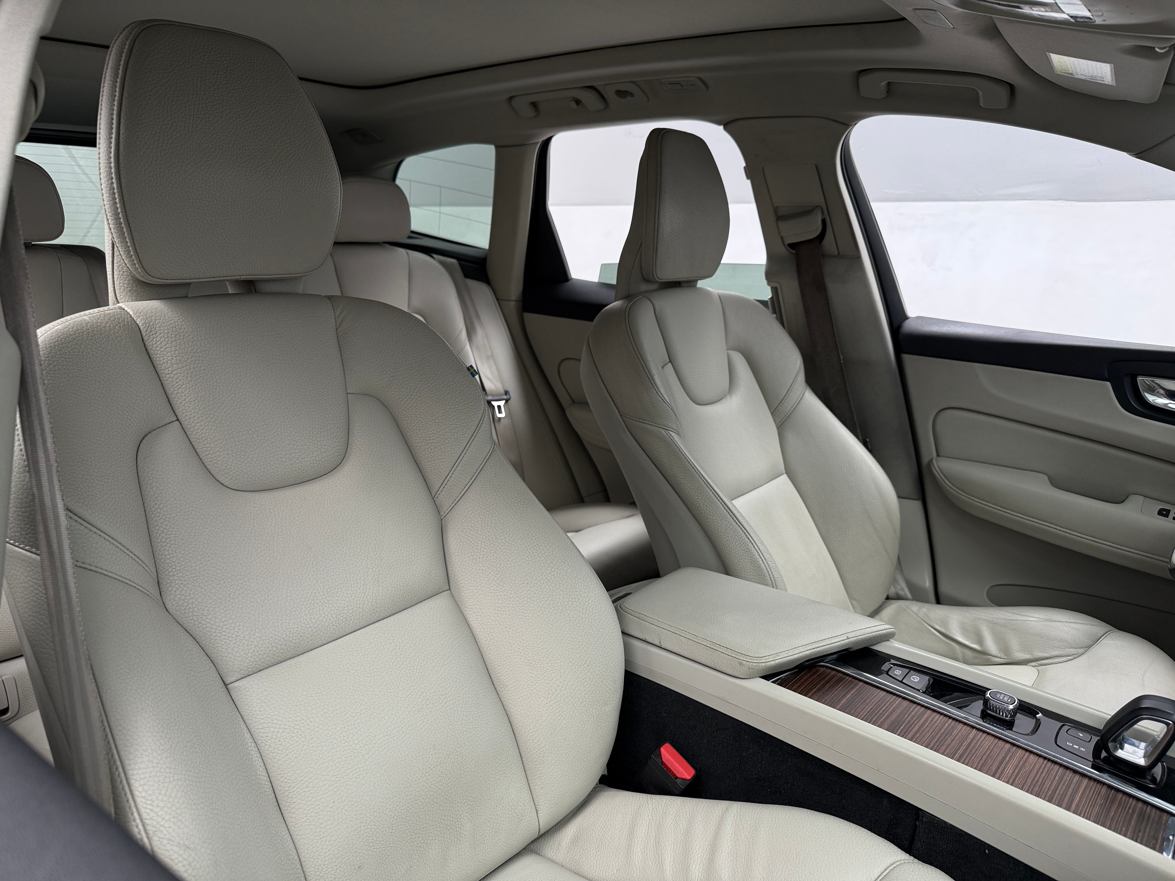 2022 Volvo XC60