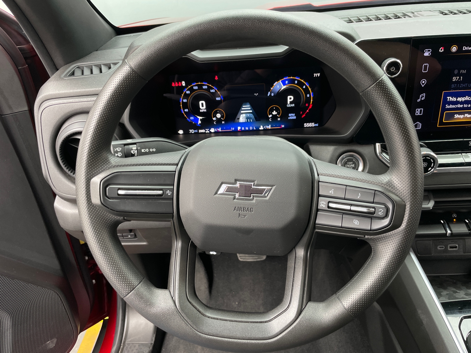 Thumbnail: 2024 Chevrolet Colorado - 5