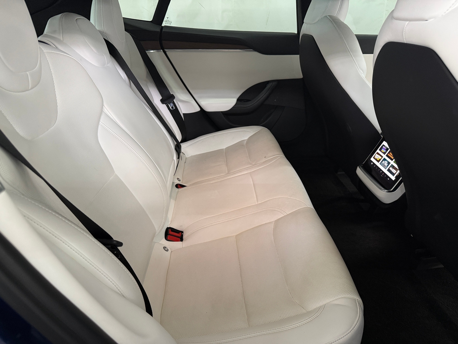 Thumbnail: 2022 Tesla Model S - 5