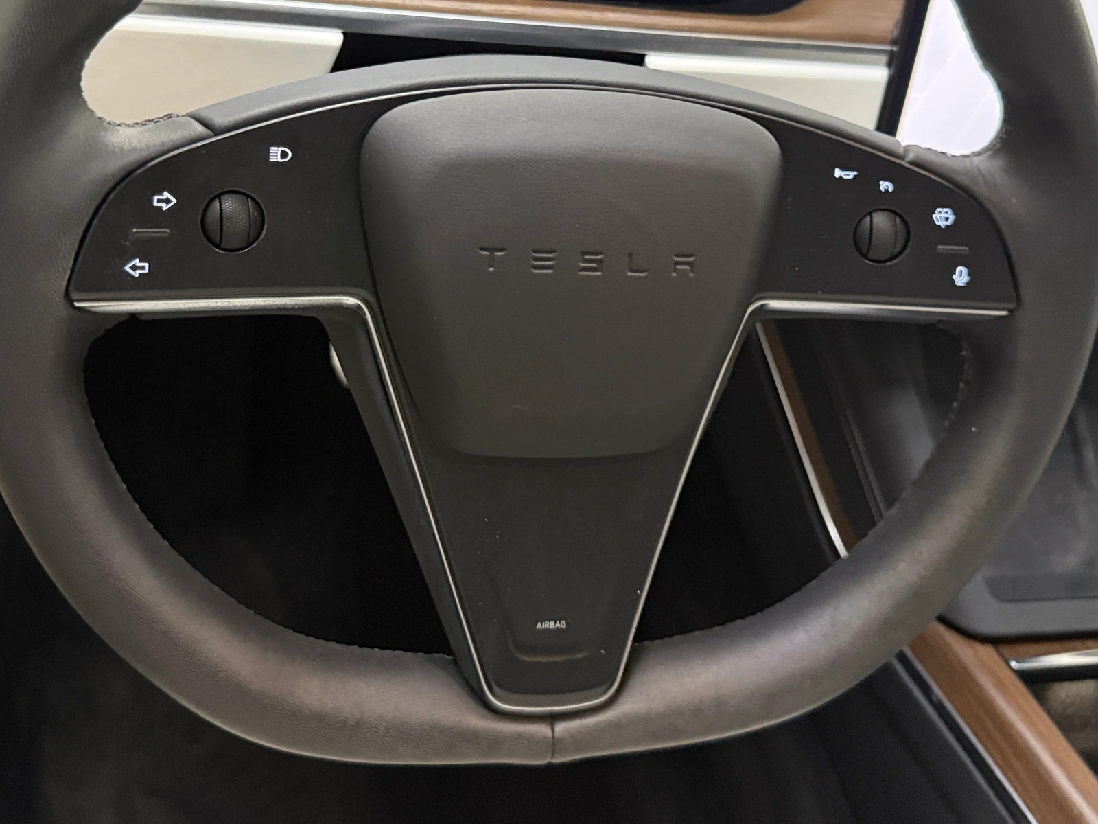 Thumbnail: 2022 Tesla Model S - 4