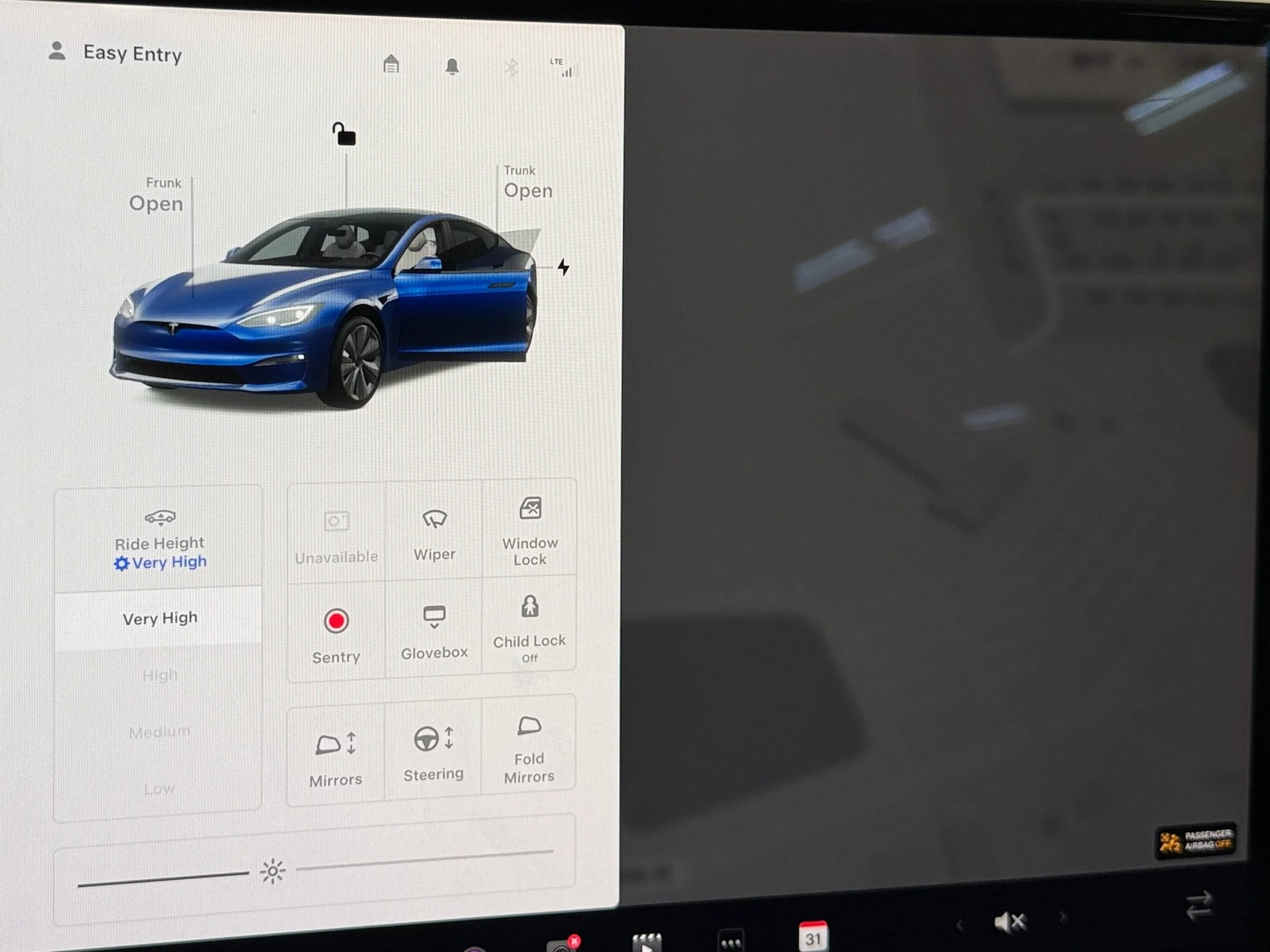 Thumbnail: 2022 Tesla Model S - 3