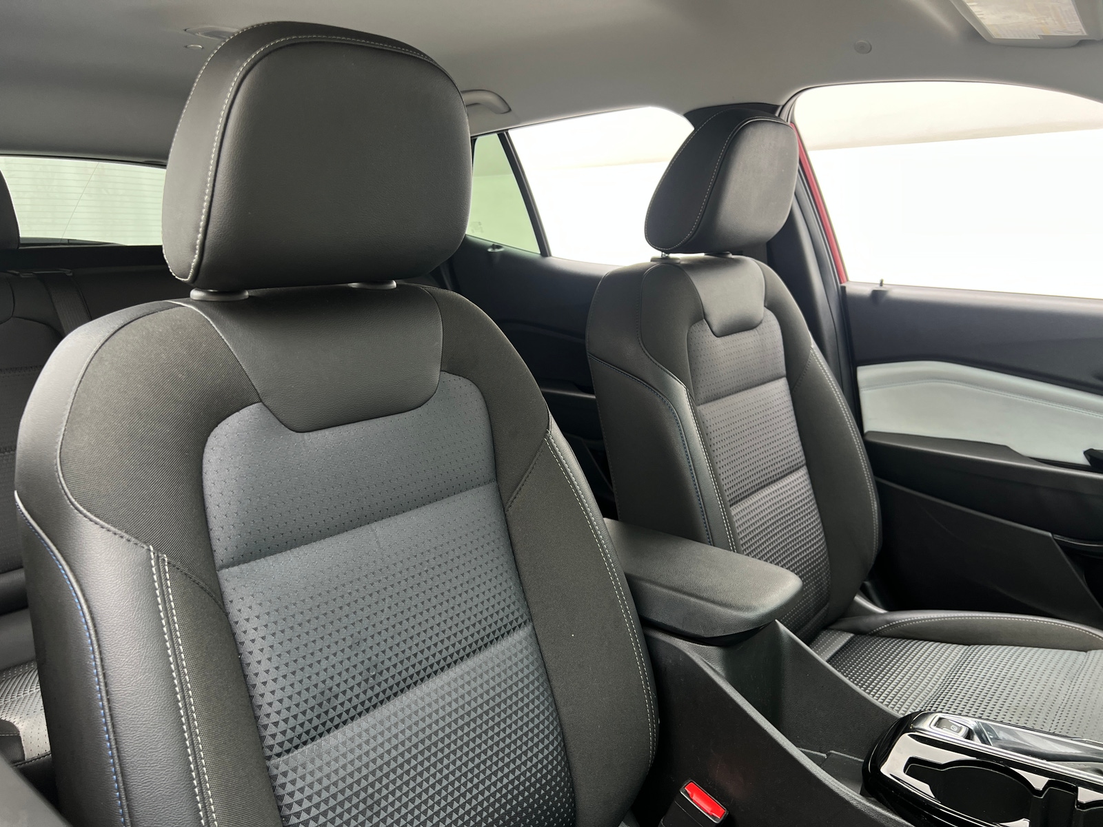 Thumbnail: 2025 Chevrolet Trax - 2