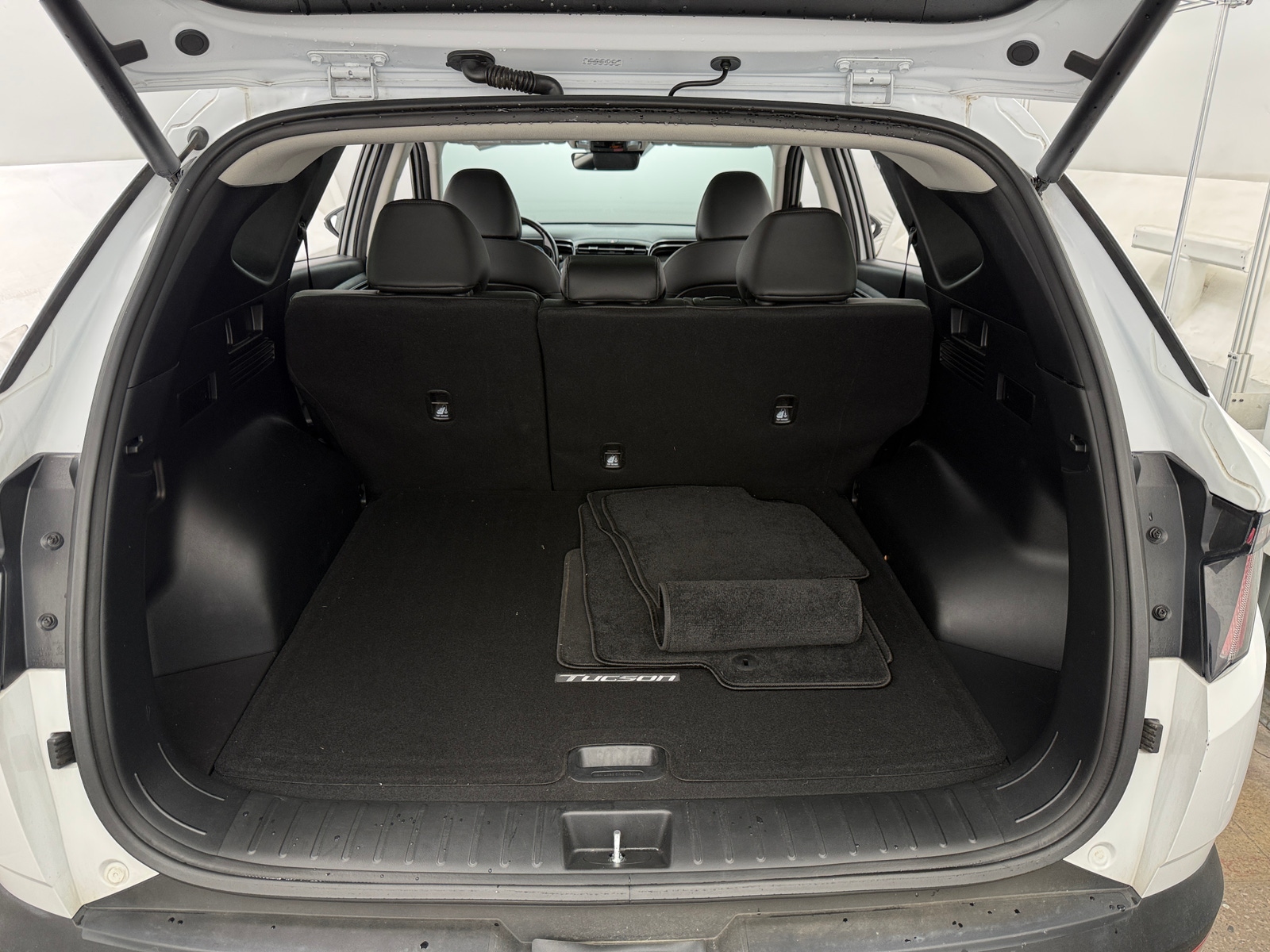 Thumbnail: 2023 Hyundai Tucson - 7