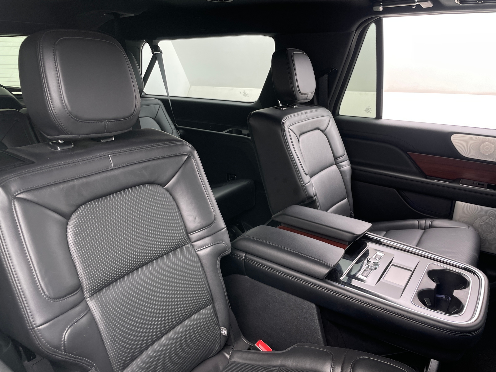 Thumbnail: 2021 Lincoln Navigator L - 5