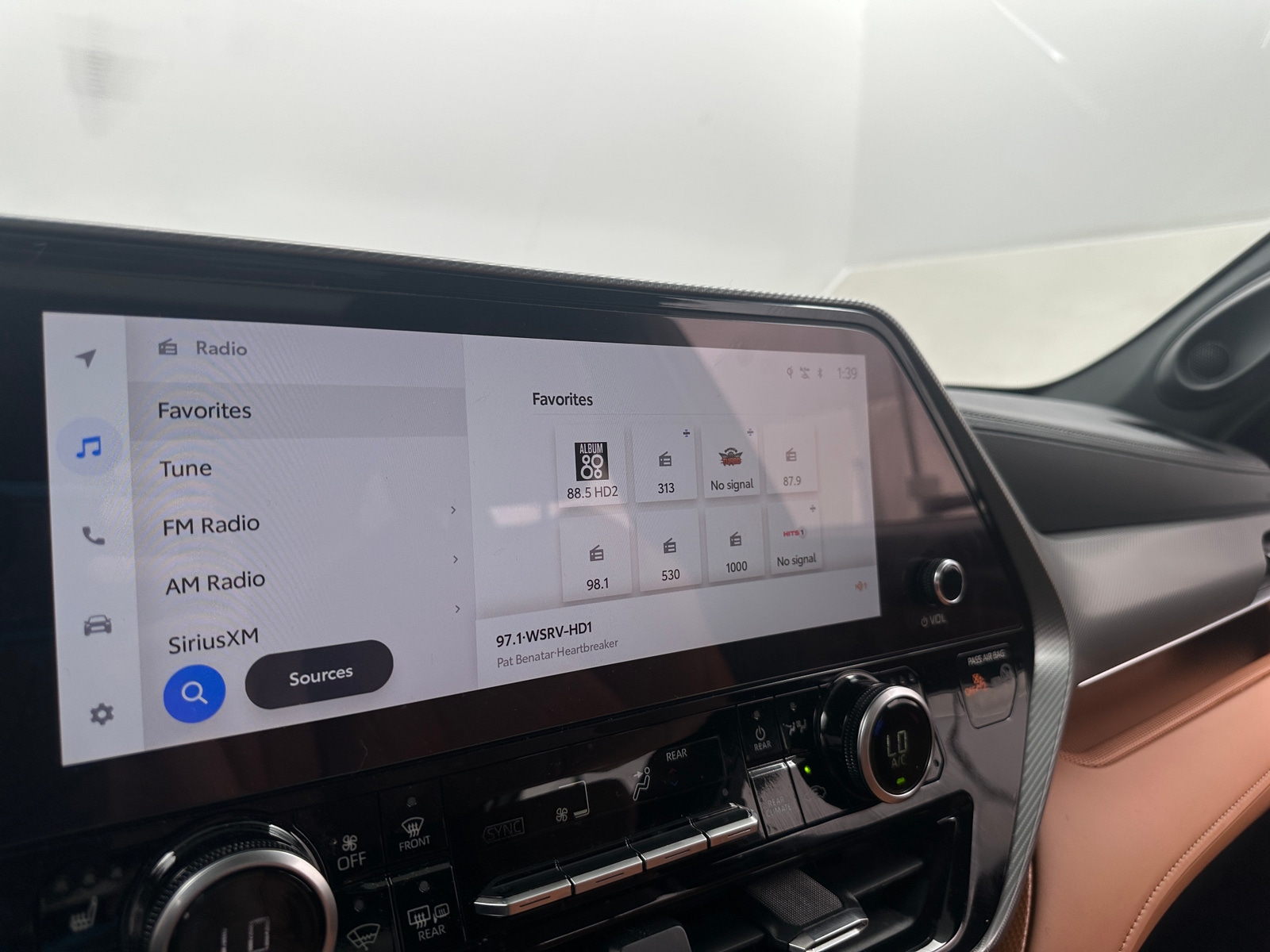 Thumbnail: 2024 Toyota Highlander - 3