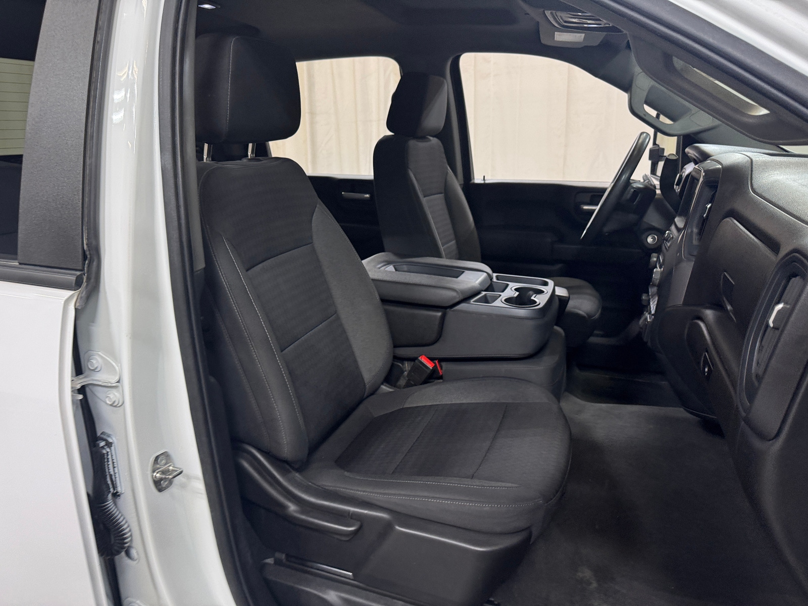 Thumbnail: 2022 Chevrolet Silverado 2500 - 2