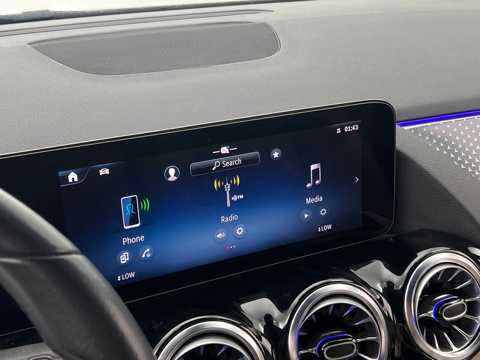 Thumbnail: 2025 Mercedes-Benz GLA - 3