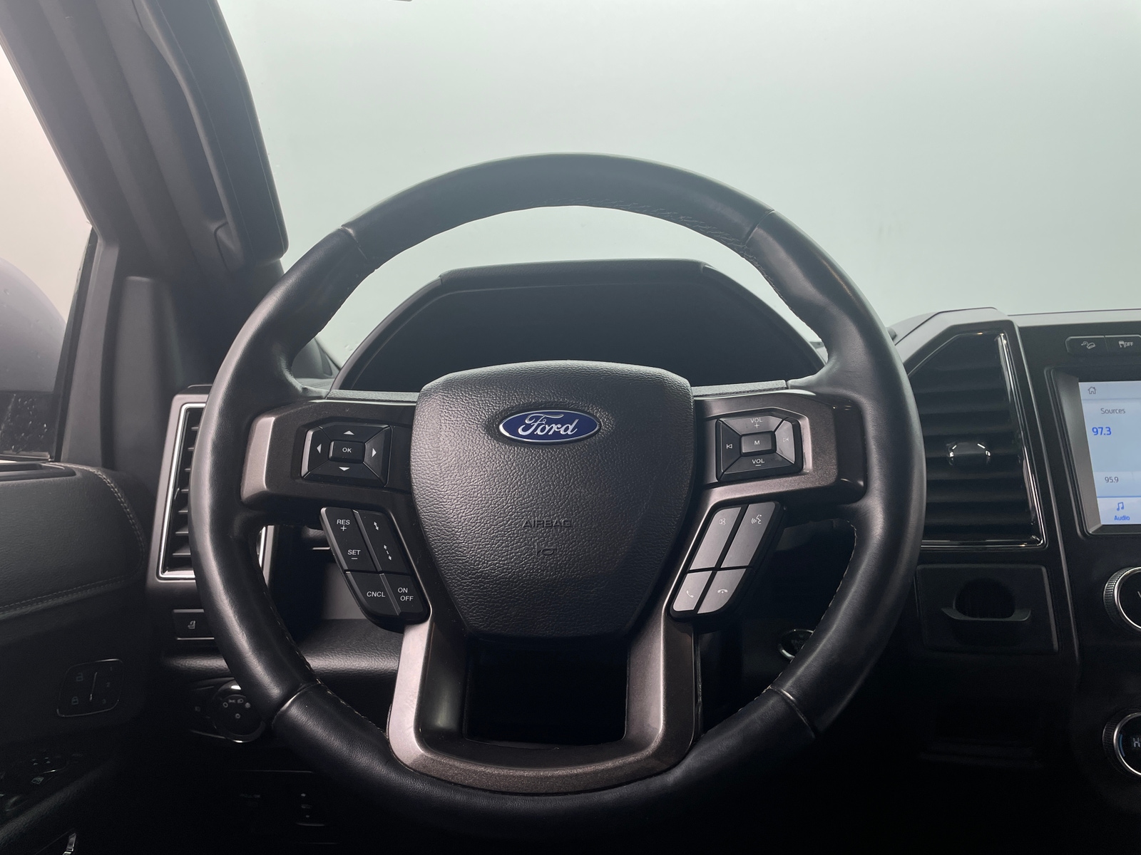 Thumbnail: 2021 Ford Expedition - 4