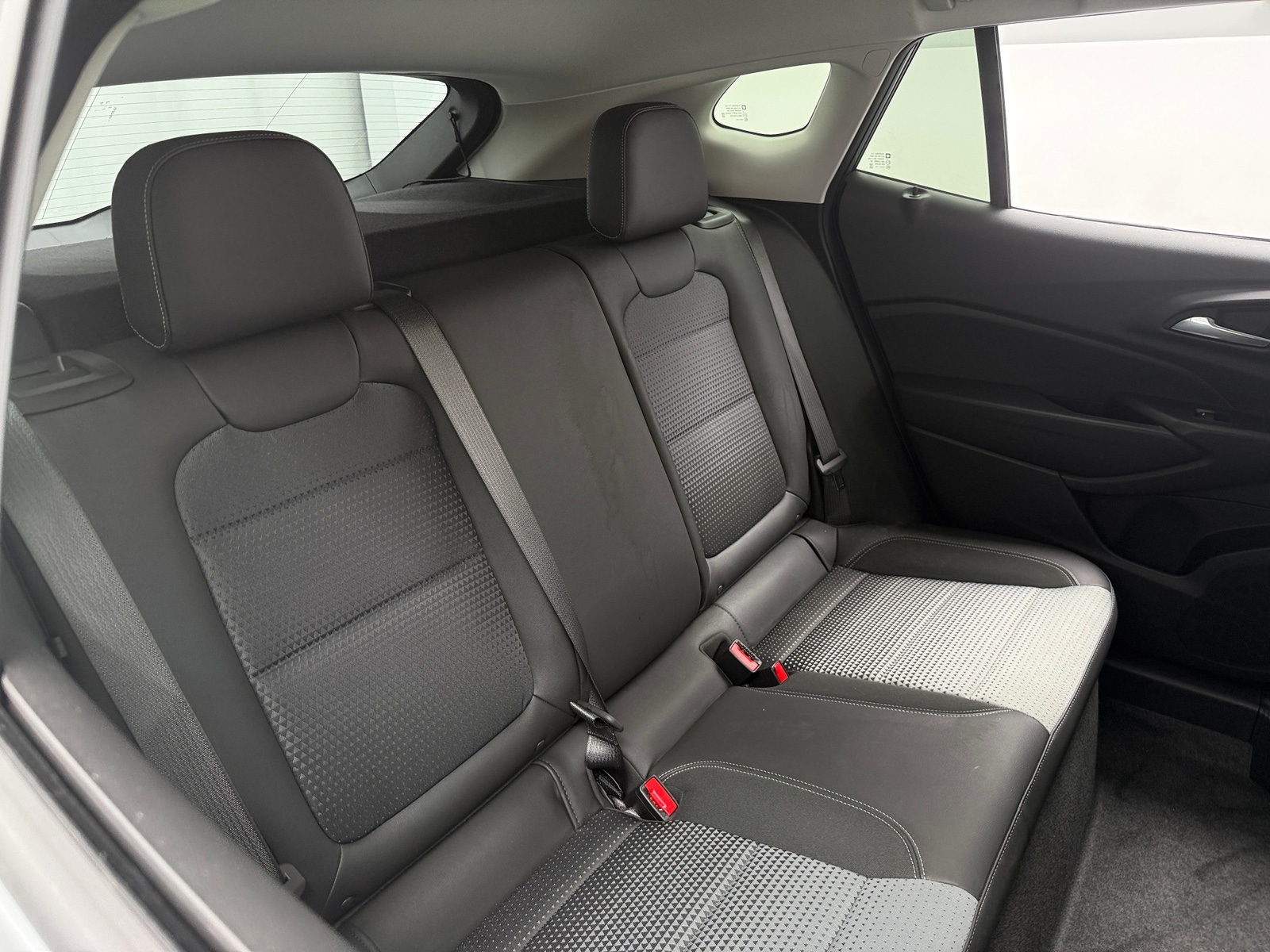 Thumbnail: 2025 Chevrolet Trax - 6