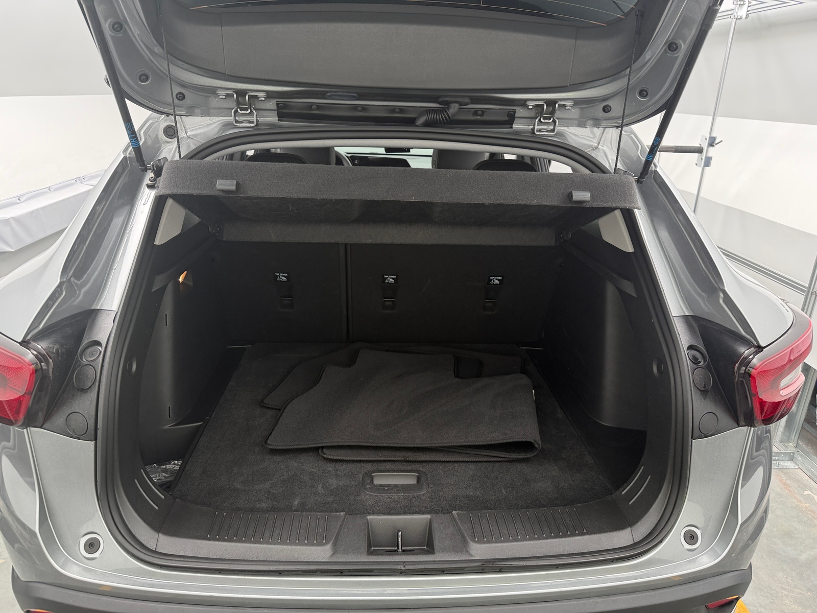 Thumbnail: 2025 Chevrolet Trax - 7