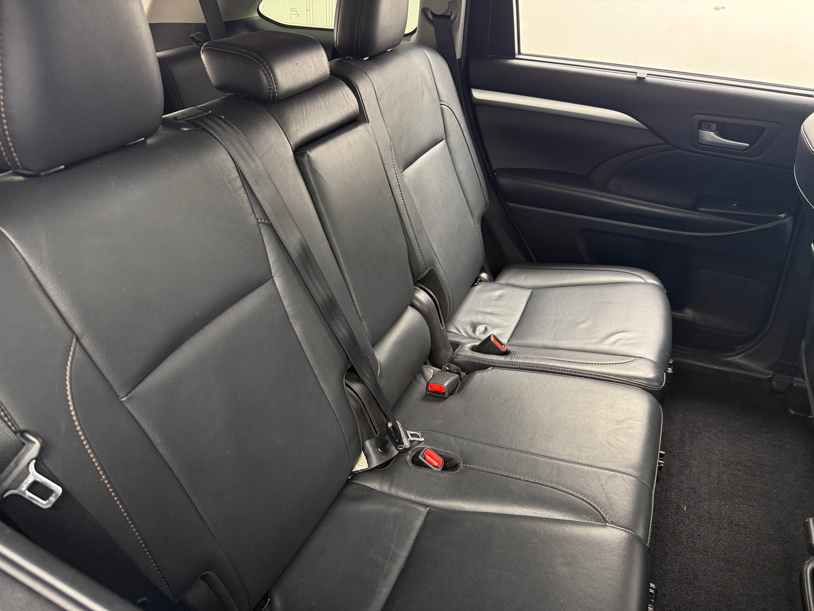 Thumbnail: 2018 Toyota Highlander - 5