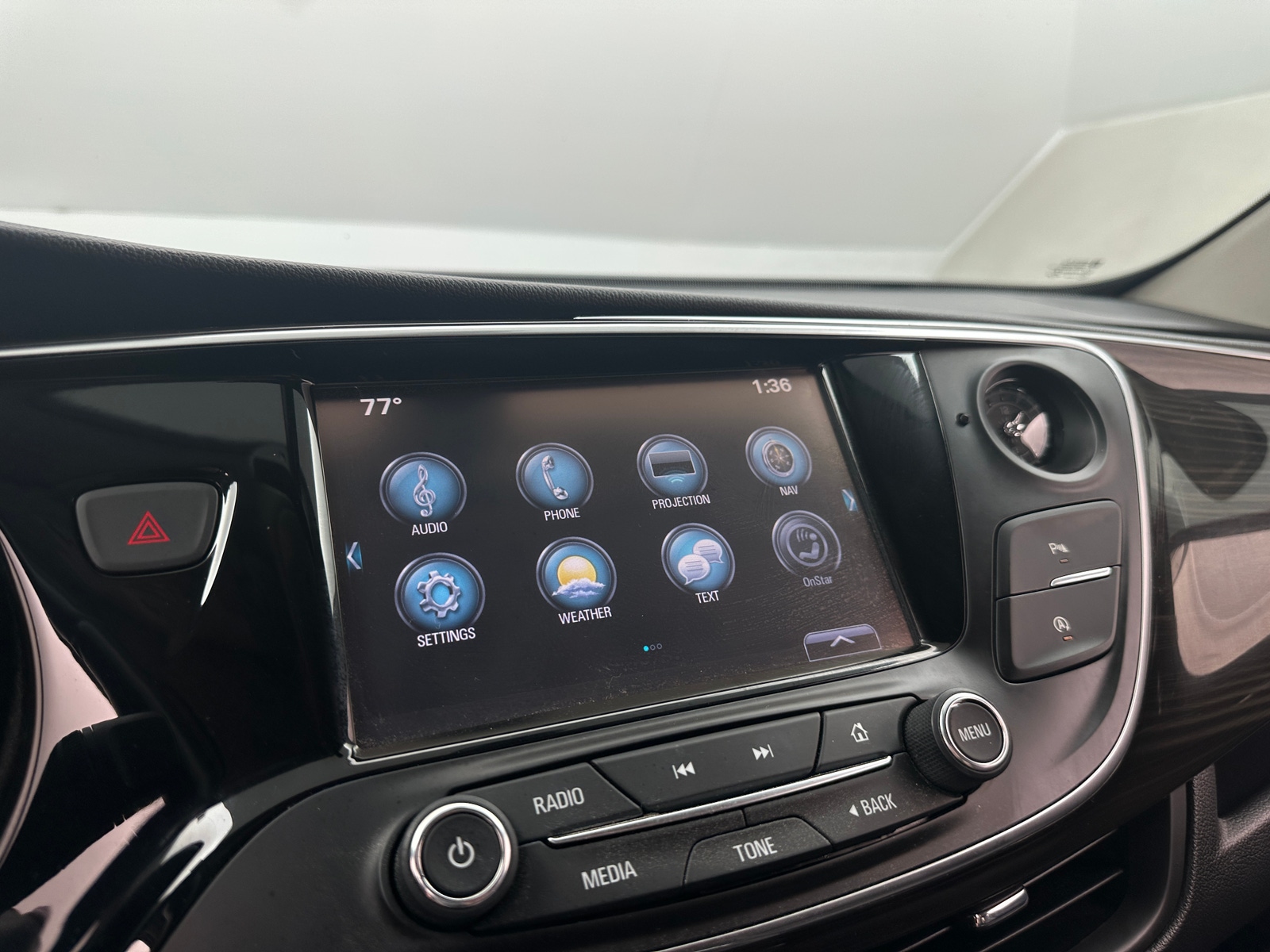 Thumbnail: 2019 Buick Envision - 3