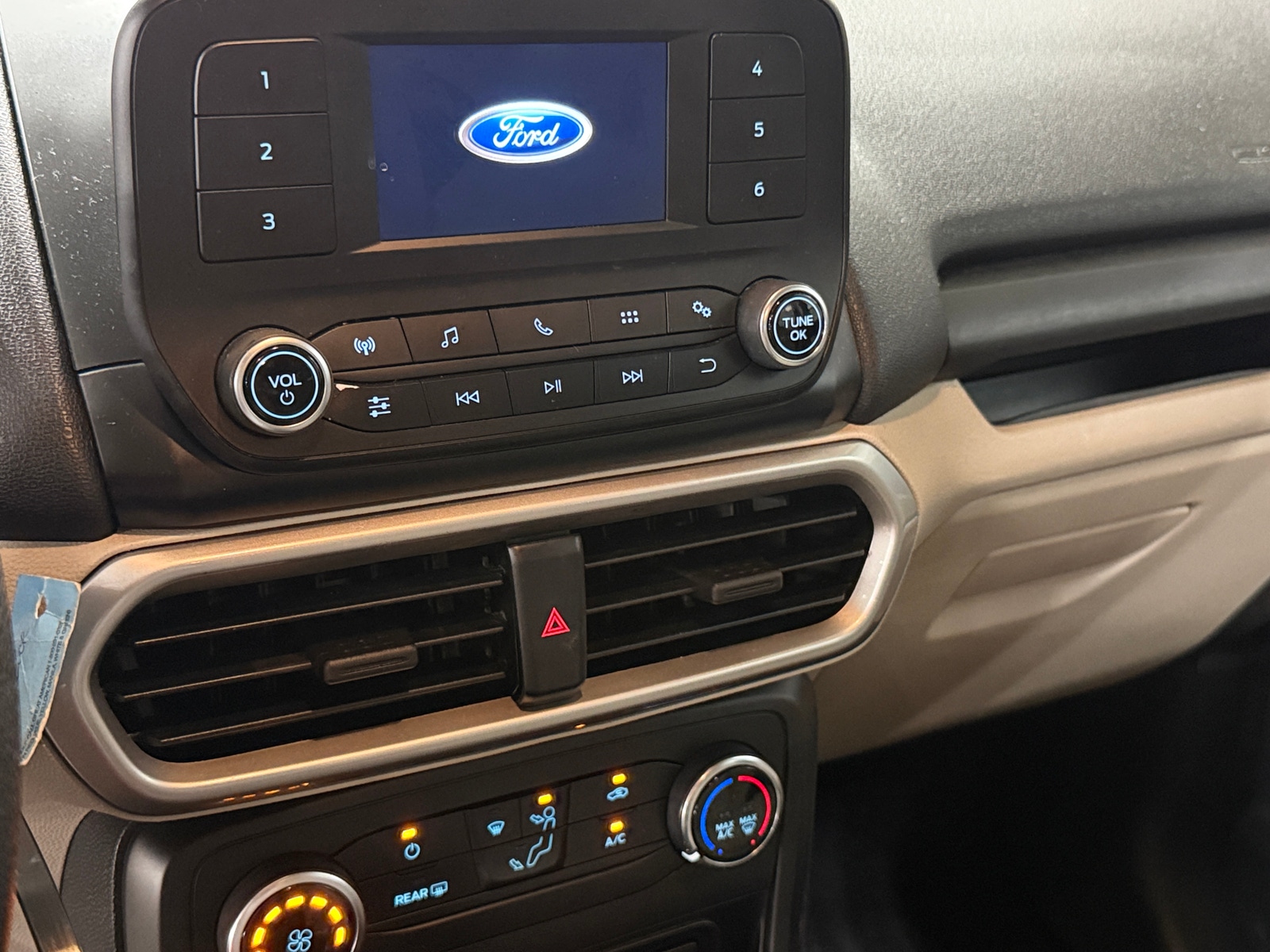 Thumbnail: 2018 Ford EcoSport - 4