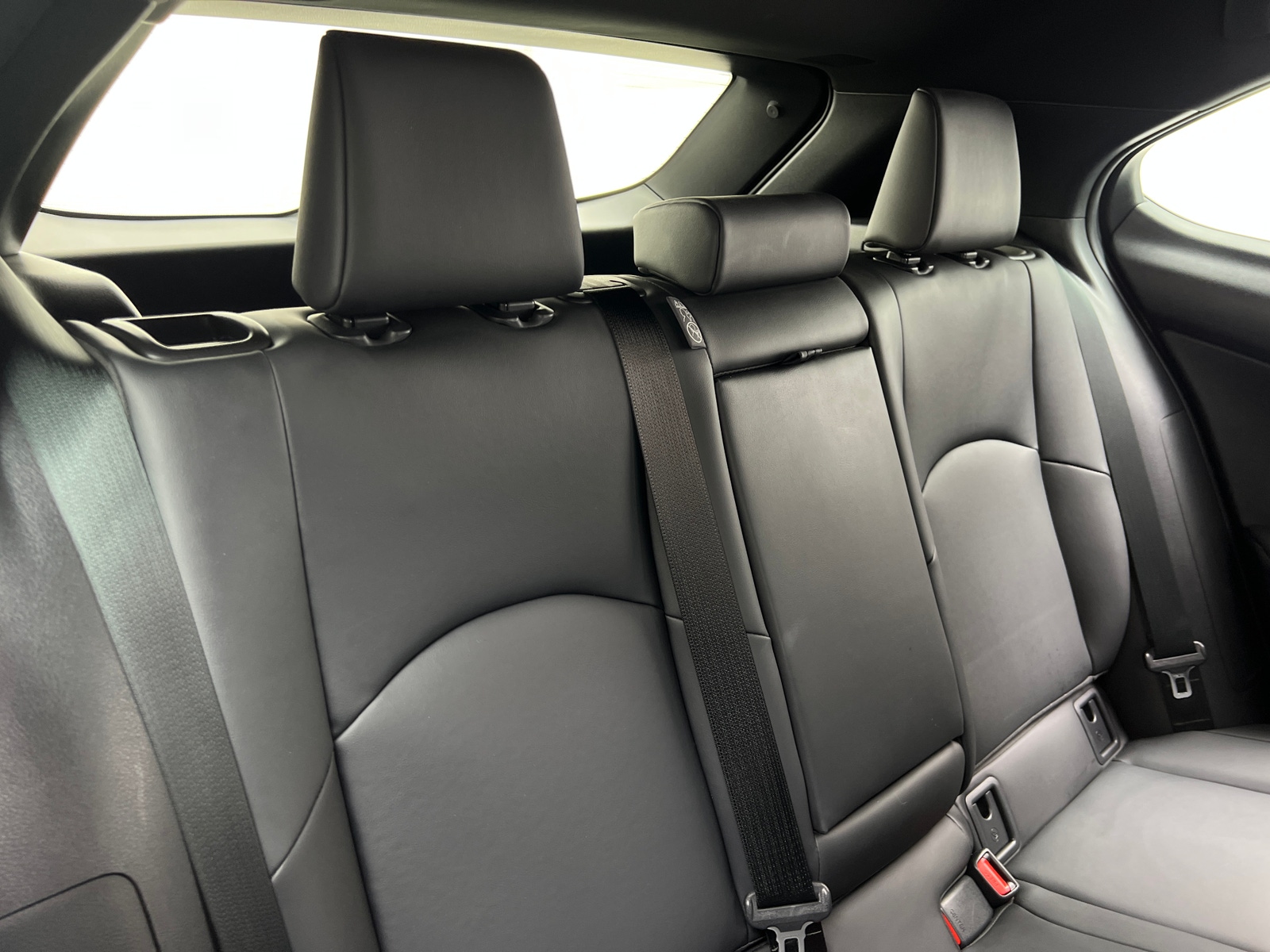 Thumbnail: 2025 Lexus UX - 6