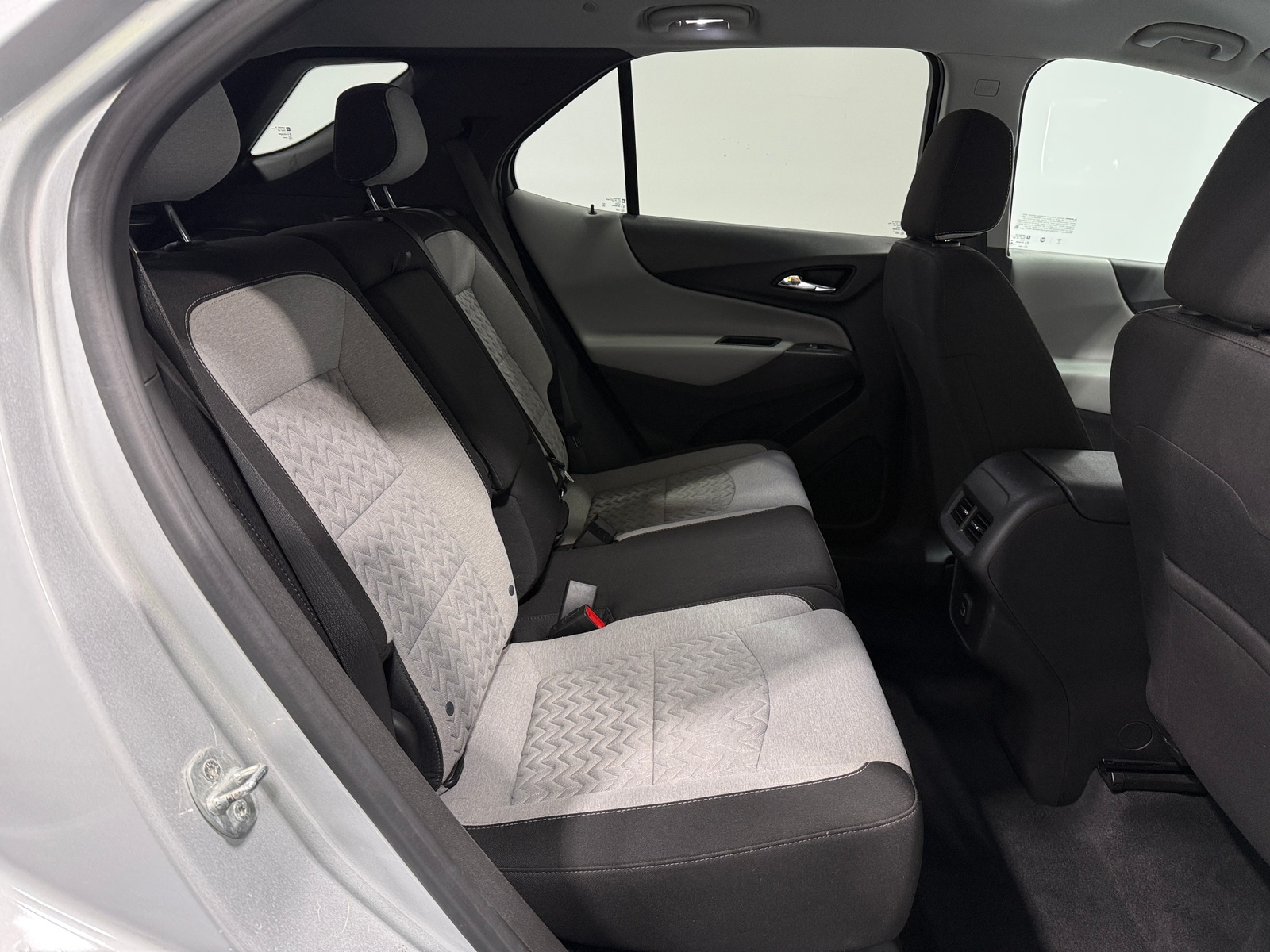 Thumbnail: 2022 Chevrolet Equinox - 6