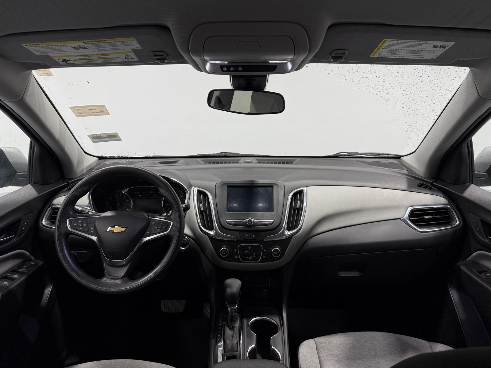 Thumbnail: 2022 Chevrolet Equinox - 3