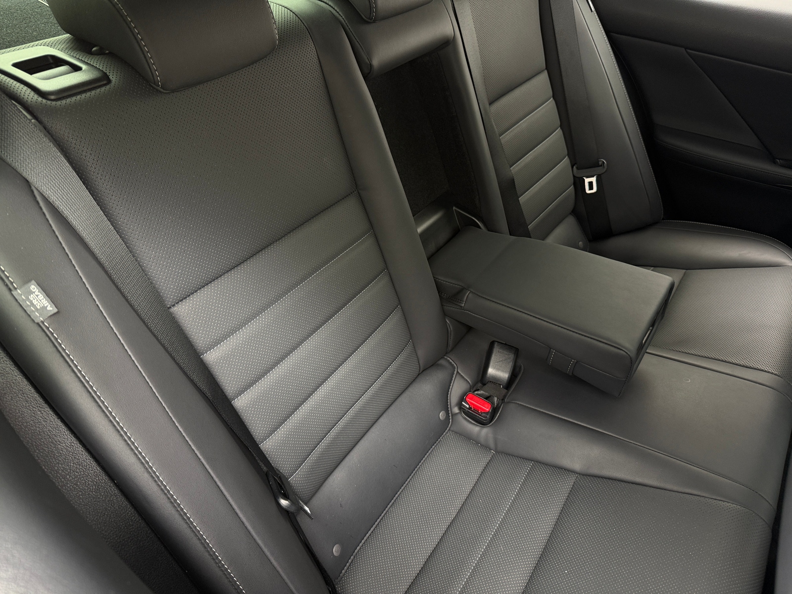 Thumbnail: 2021 Lexus IS - 5