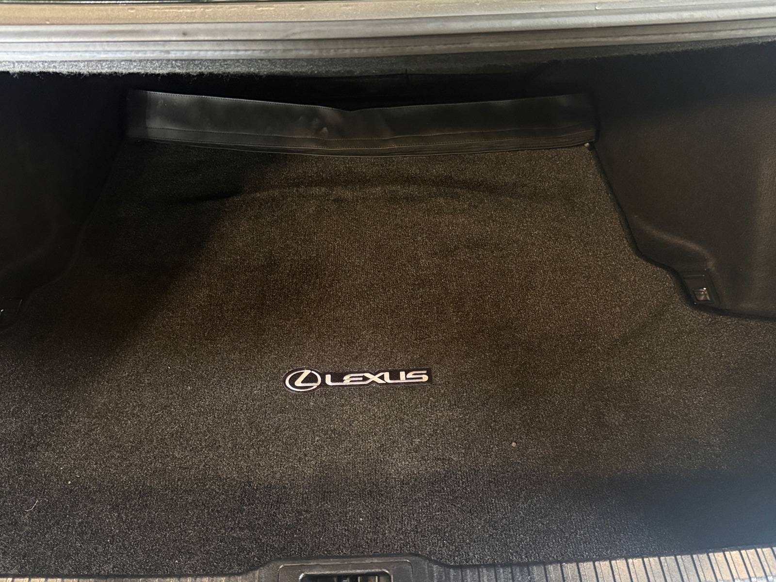 Thumbnail: 2021 Lexus IS - 6