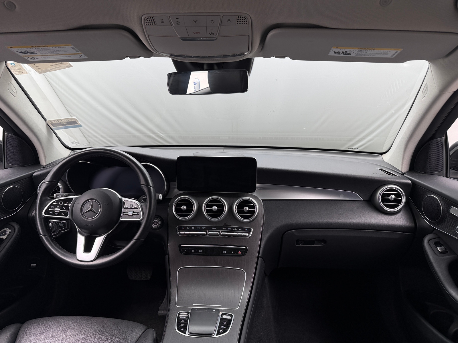 Thumbnail: 2022 Mercedes-Benz GLC - 2