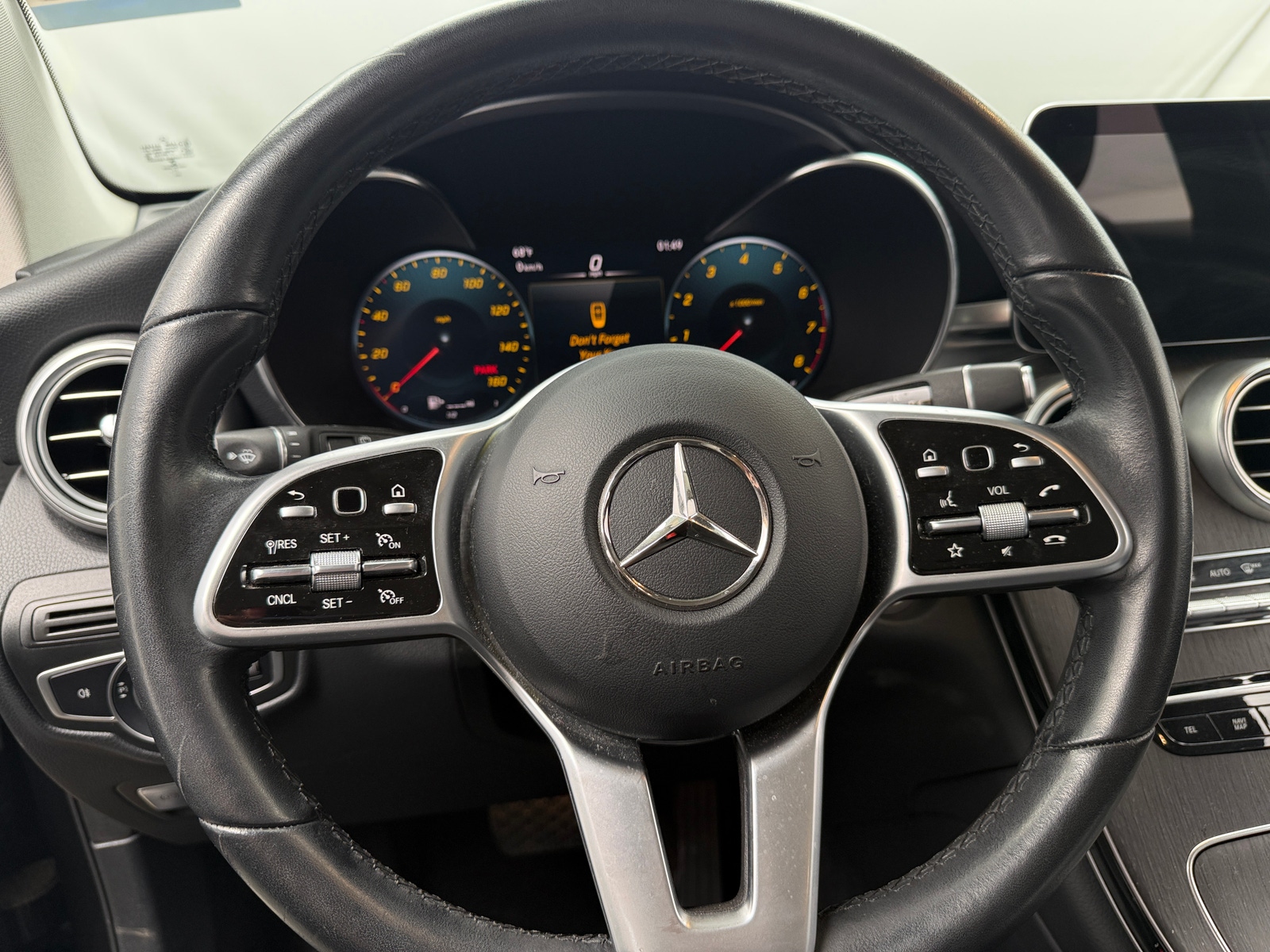 Thumbnail: 2022 Mercedes-Benz GLC - 4