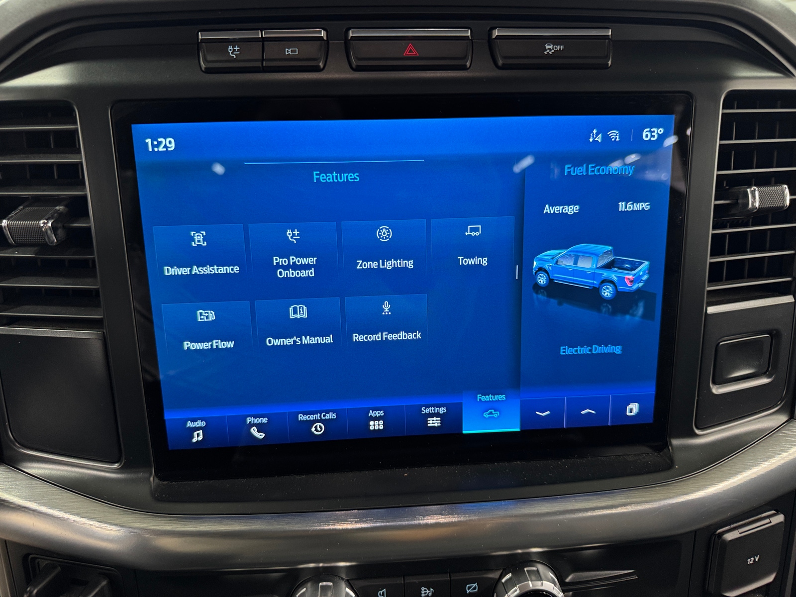 Thumbnail: 2022 Ford Econoline - 3