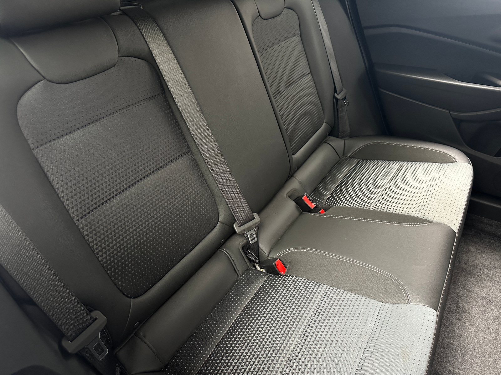 Thumbnail: 2025 Chevrolet Trax - 6