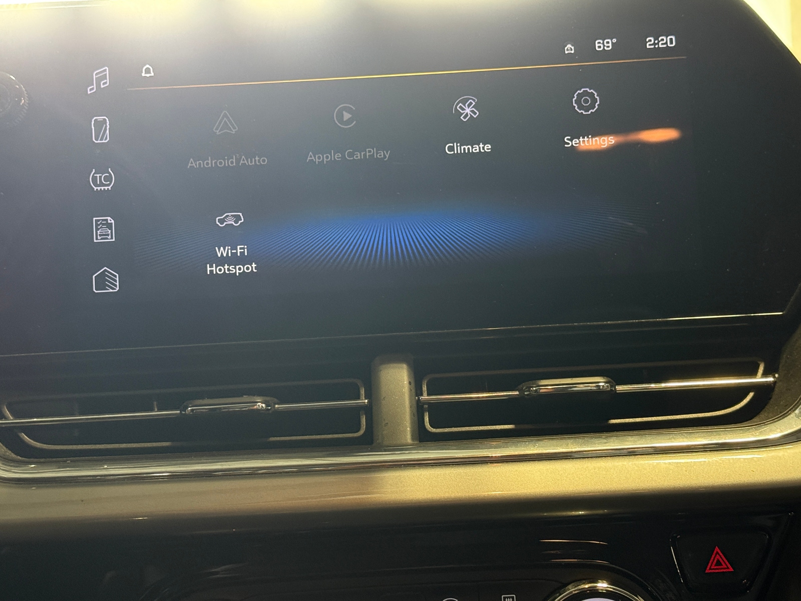 Thumbnail: 2025 Chevrolet Trax - 4