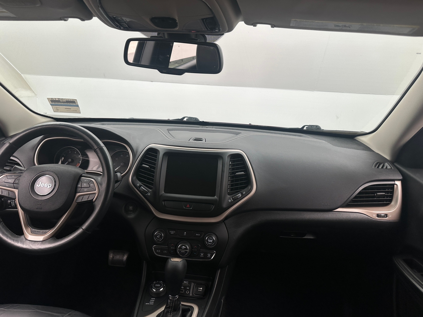 Thumbnail: 2014 Jeep Cherokee - 2