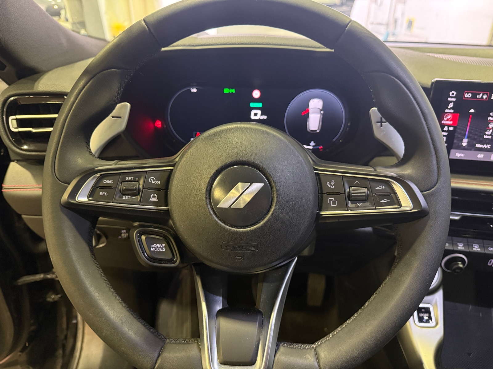 Thumbnail: 2024 Dodge Hornet - 4