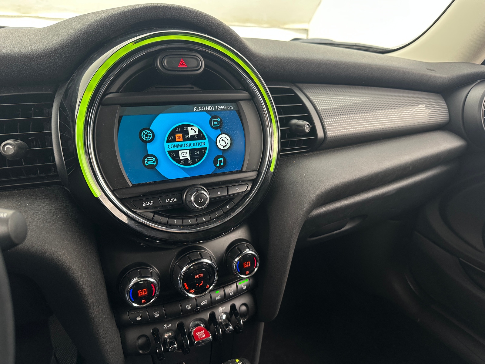 Thumbnail: 2019 MINI Cooper Hardtop - 4