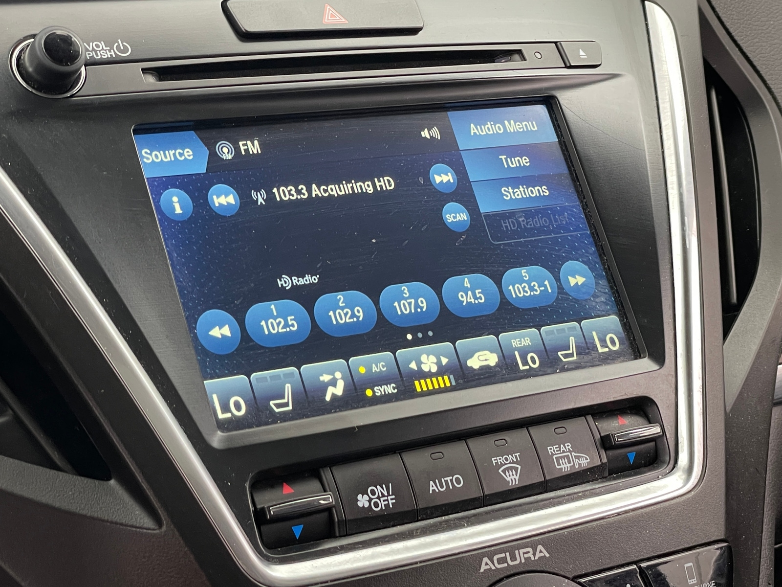 Thumbnail: 2020 Acura MDX - 3