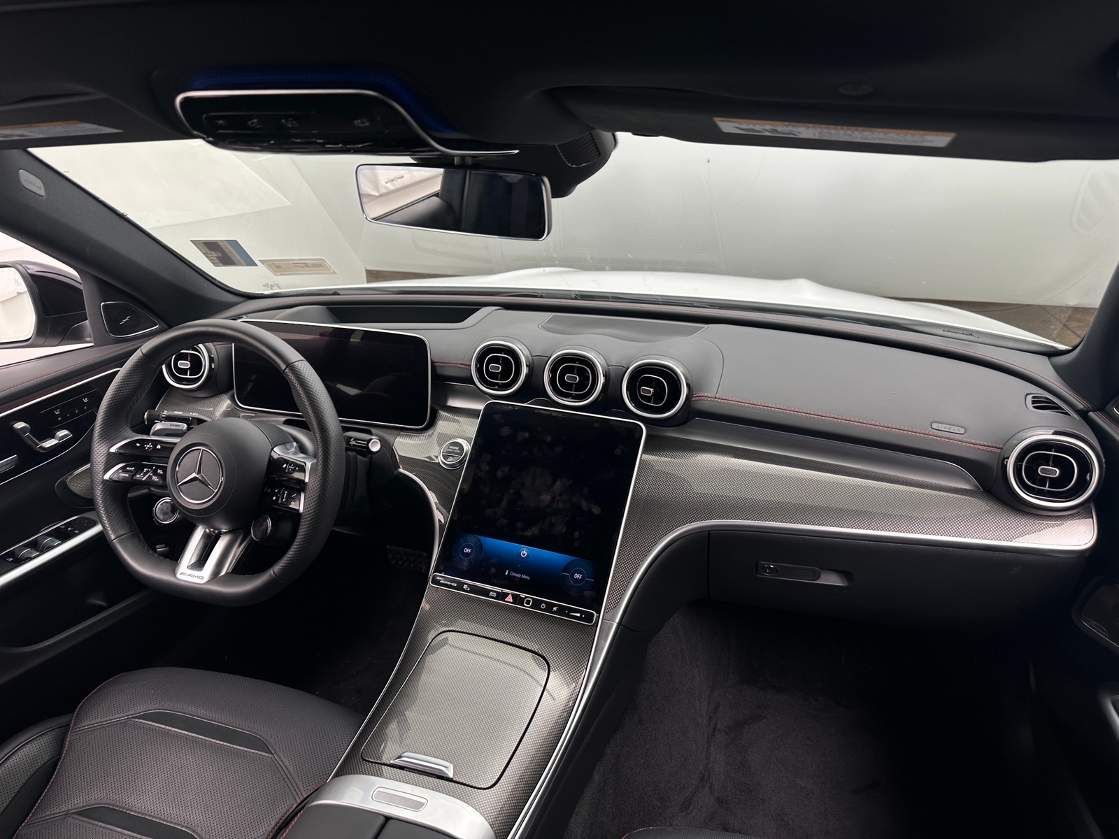 Thumbnail: 2024 Mercedes-Benz C-Class - 2