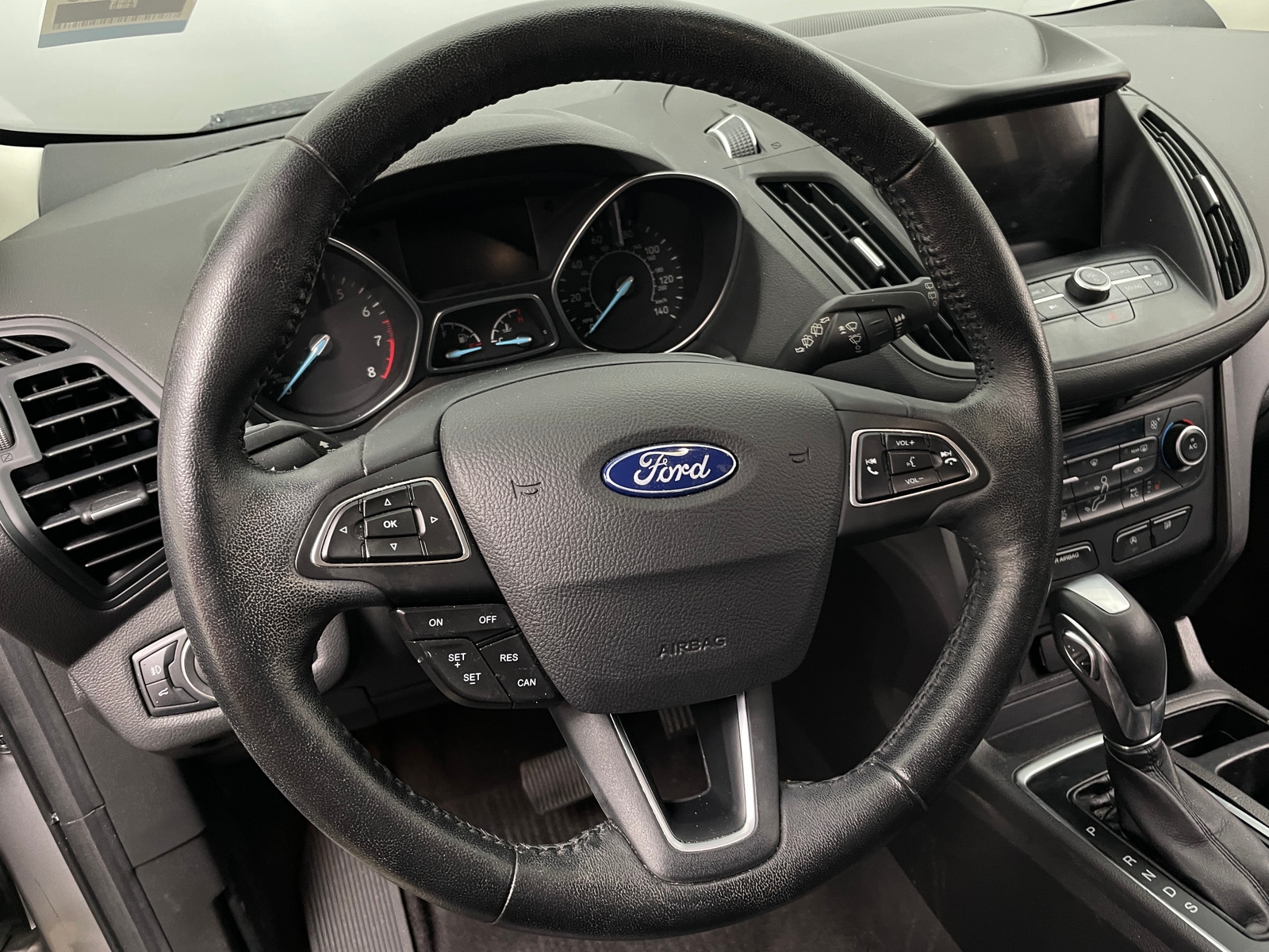 Thumbnail: 2019 Ford Escape - 4