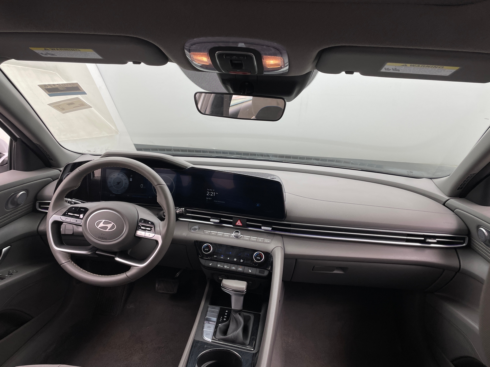 Thumbnail: 2025 Hyundai Elantra - 3