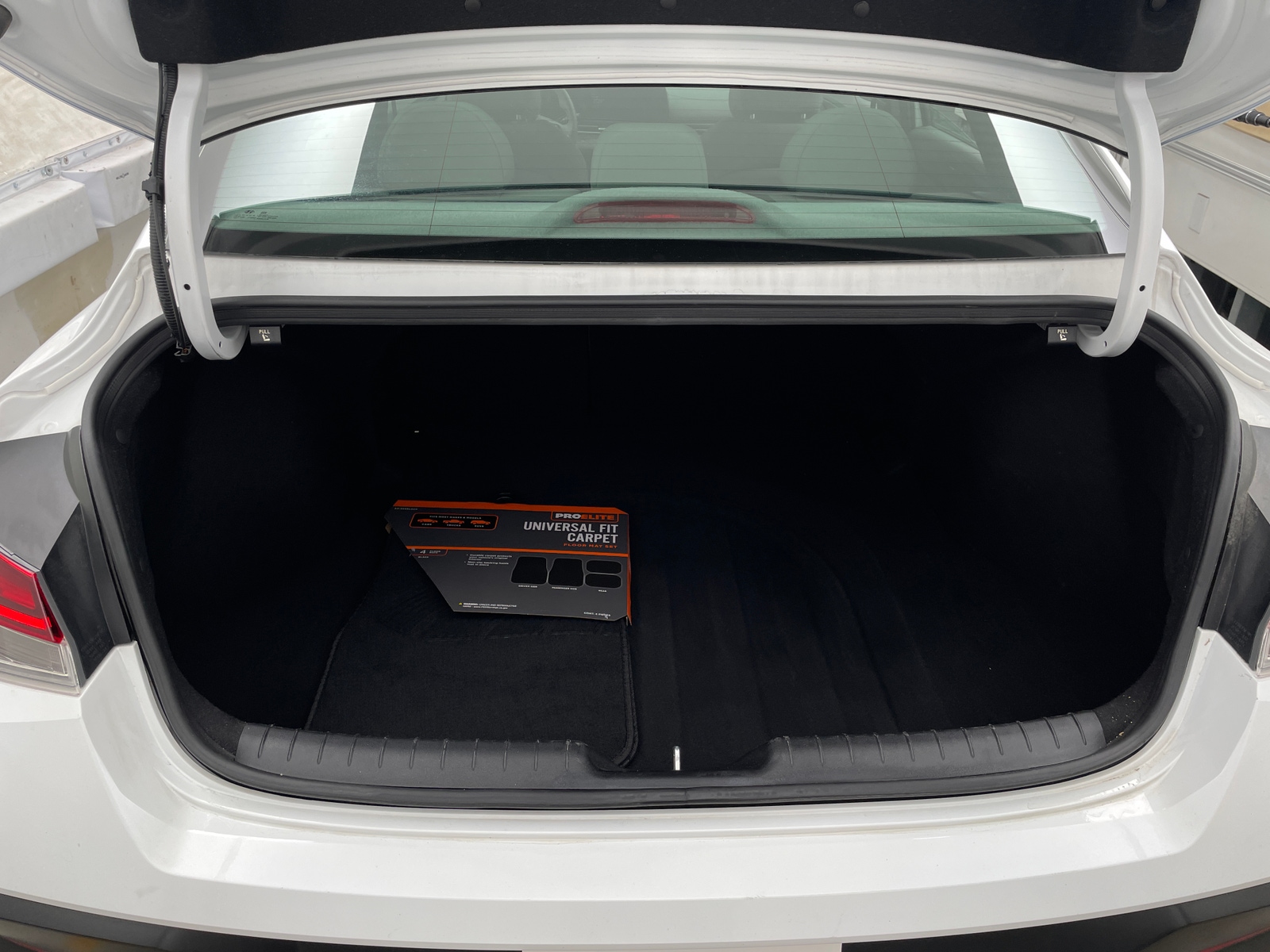 Thumbnail: 2025 Hyundai Elantra - 7