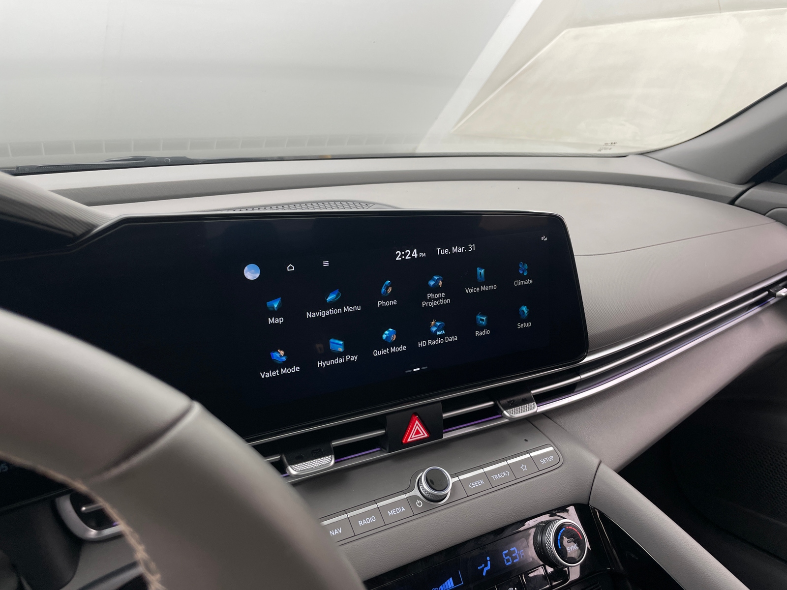 Thumbnail: 2025 Hyundai Elantra - 4