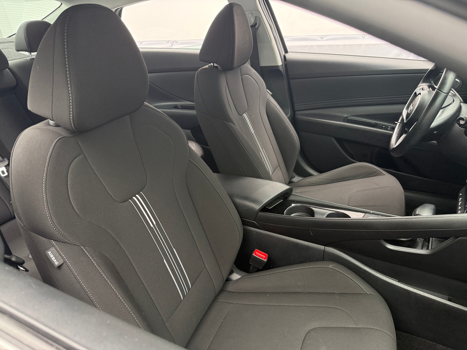 Thumbnail: 2025 Hyundai Elantra - 2